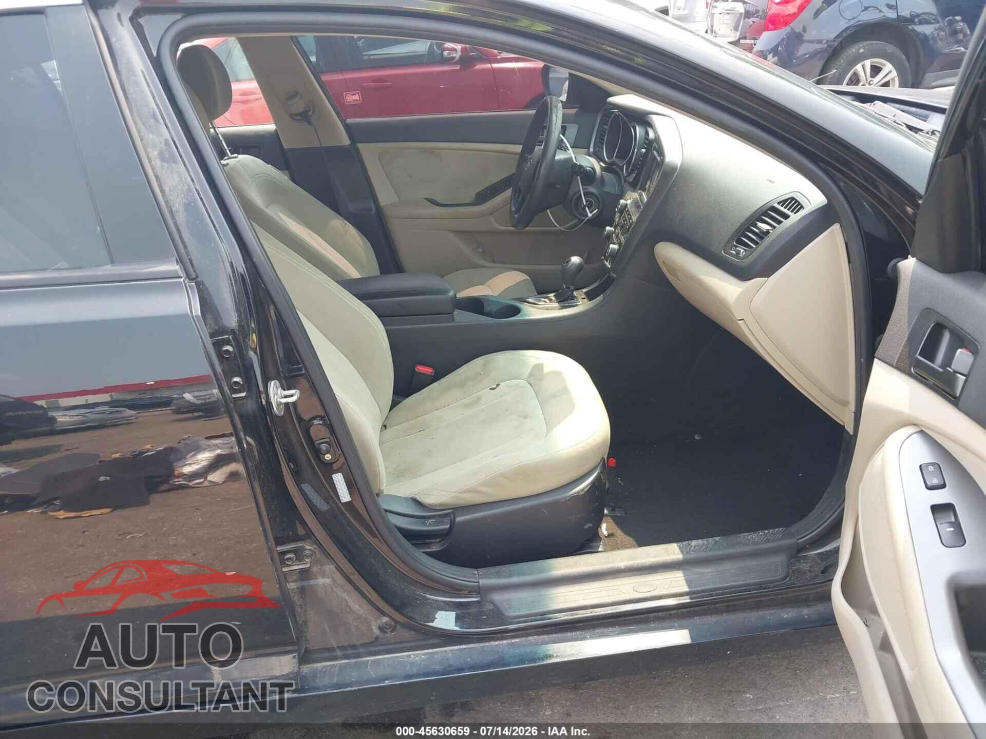 KIA OPTIMA 2011 - KNAGM4A77B5100007