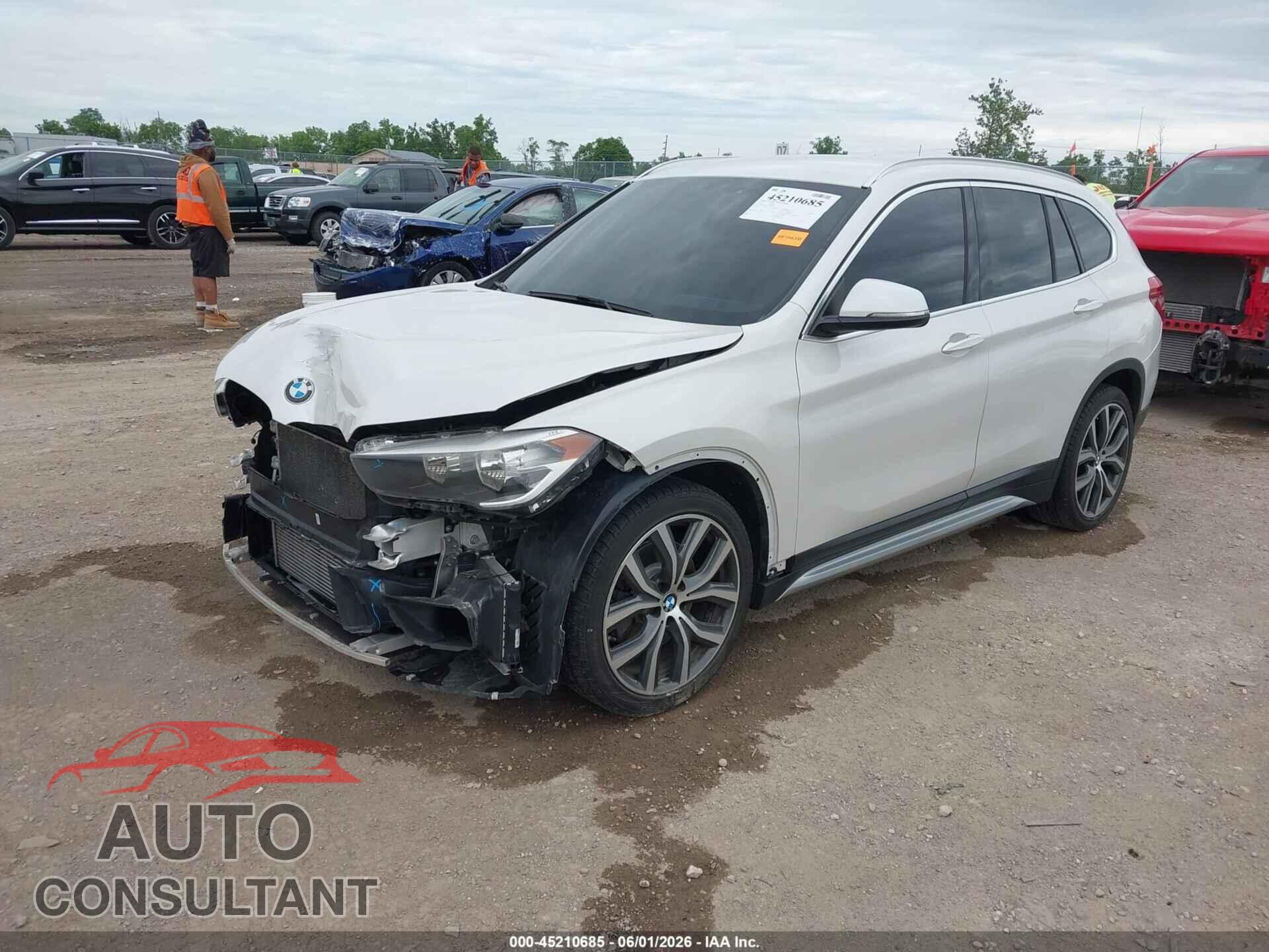 BMW X1 2016 - WBXHT3C34GP882280
