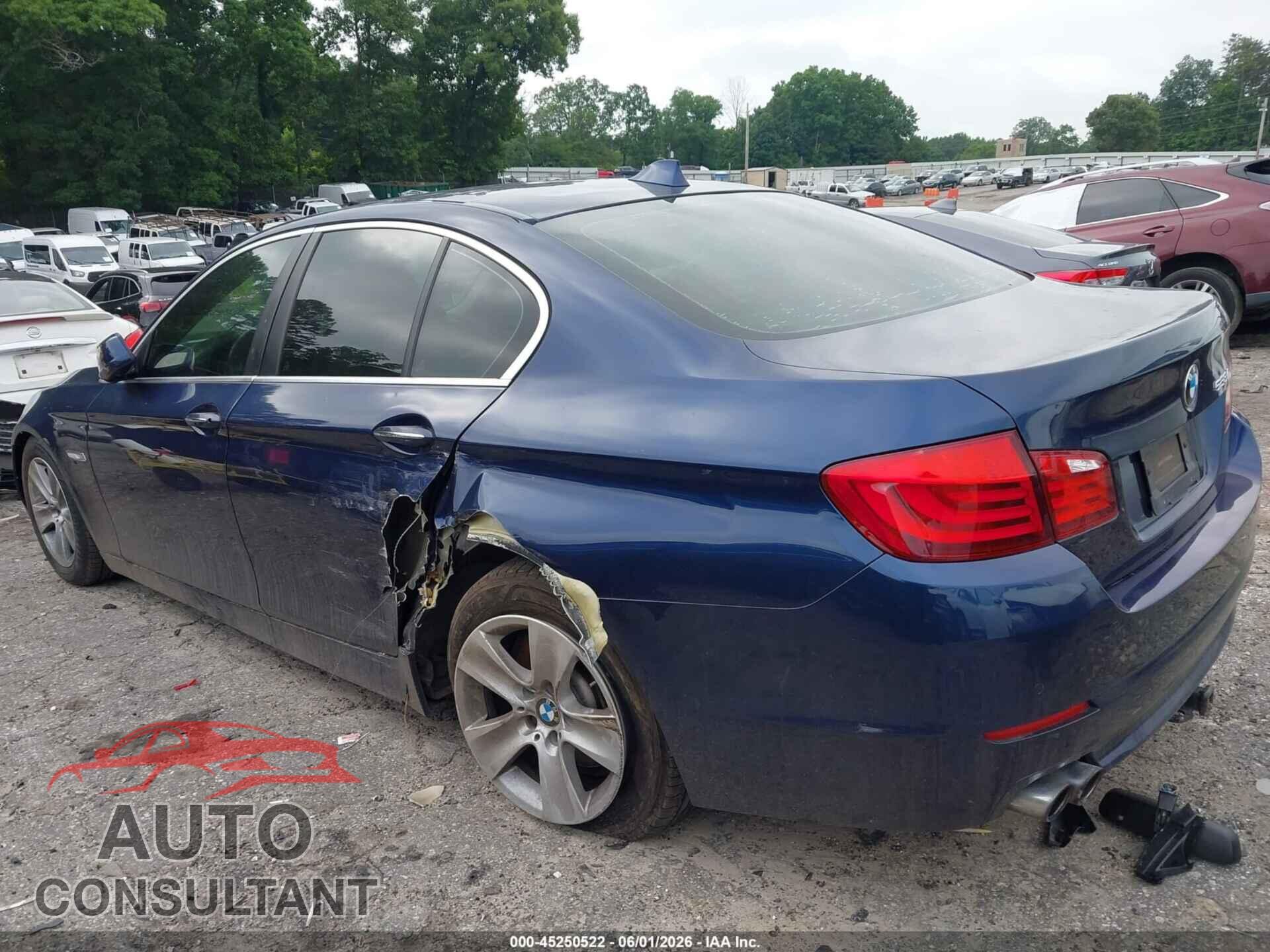 BMW 528I 2011 - WBAFR1C51BC741981