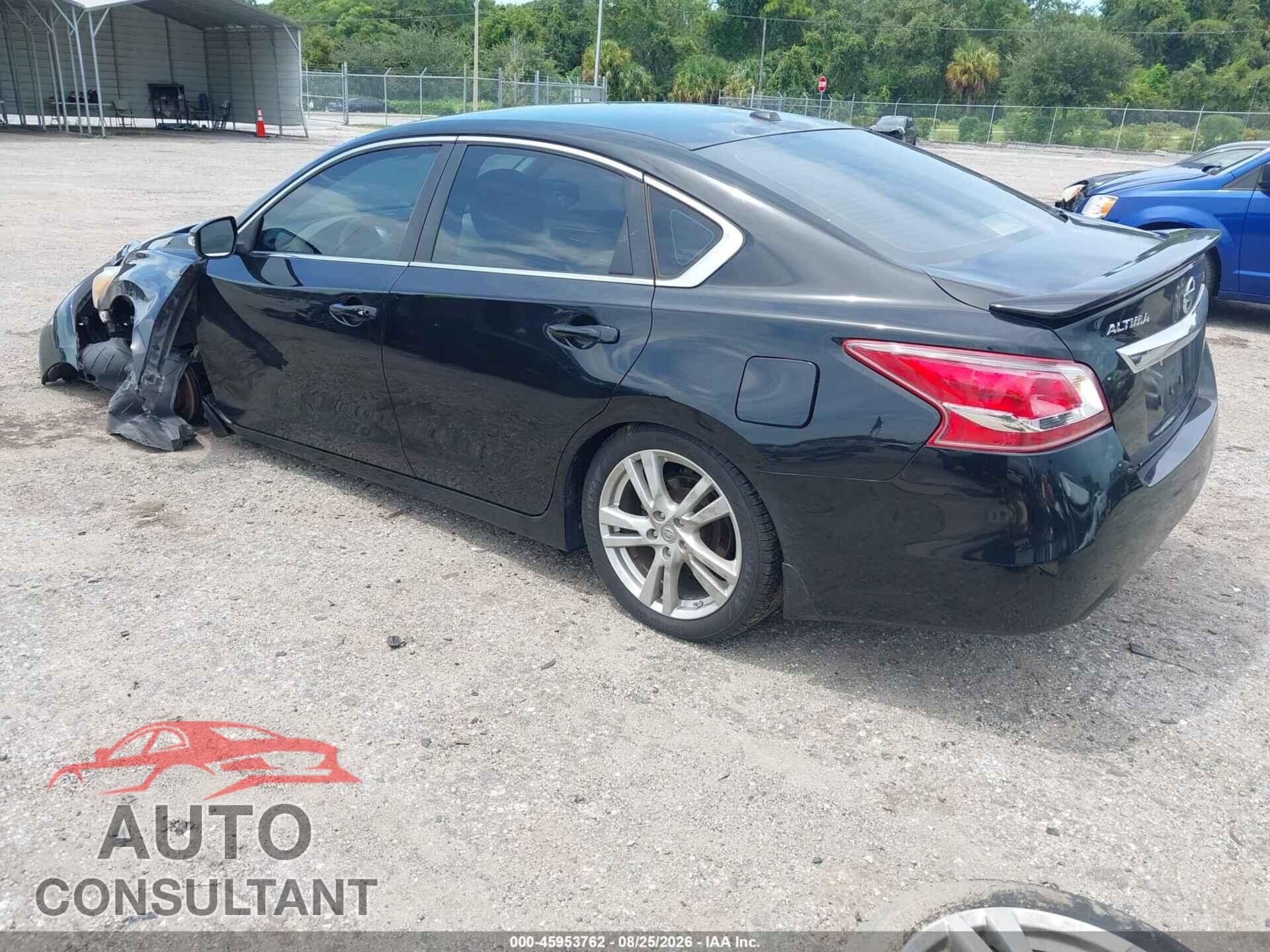 NISSAN ALTIMA 2013 - 1N4BL3AP2DN436943