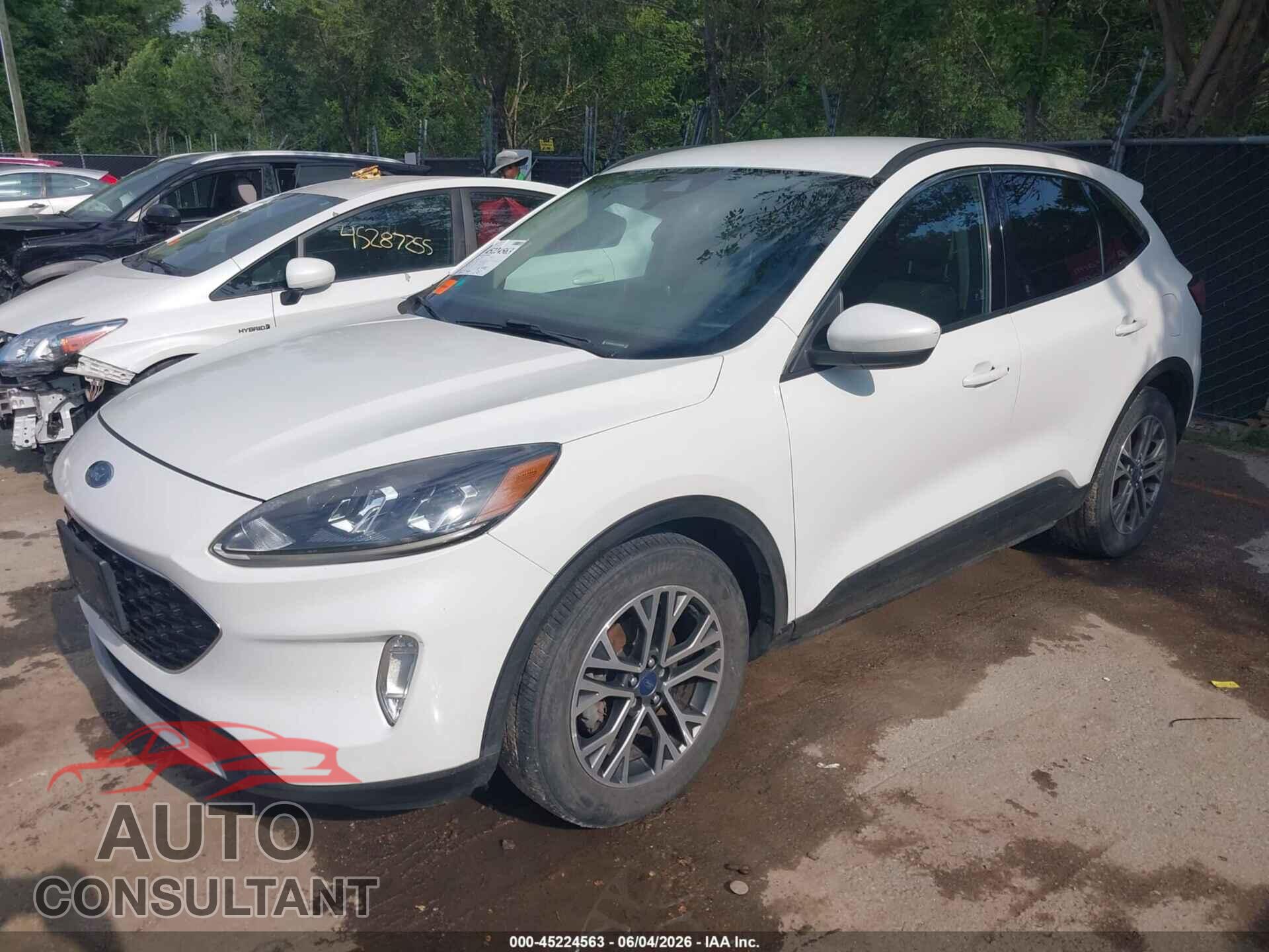 FORD ESCAPE 2020 - 1FMCU0H60LUA68558