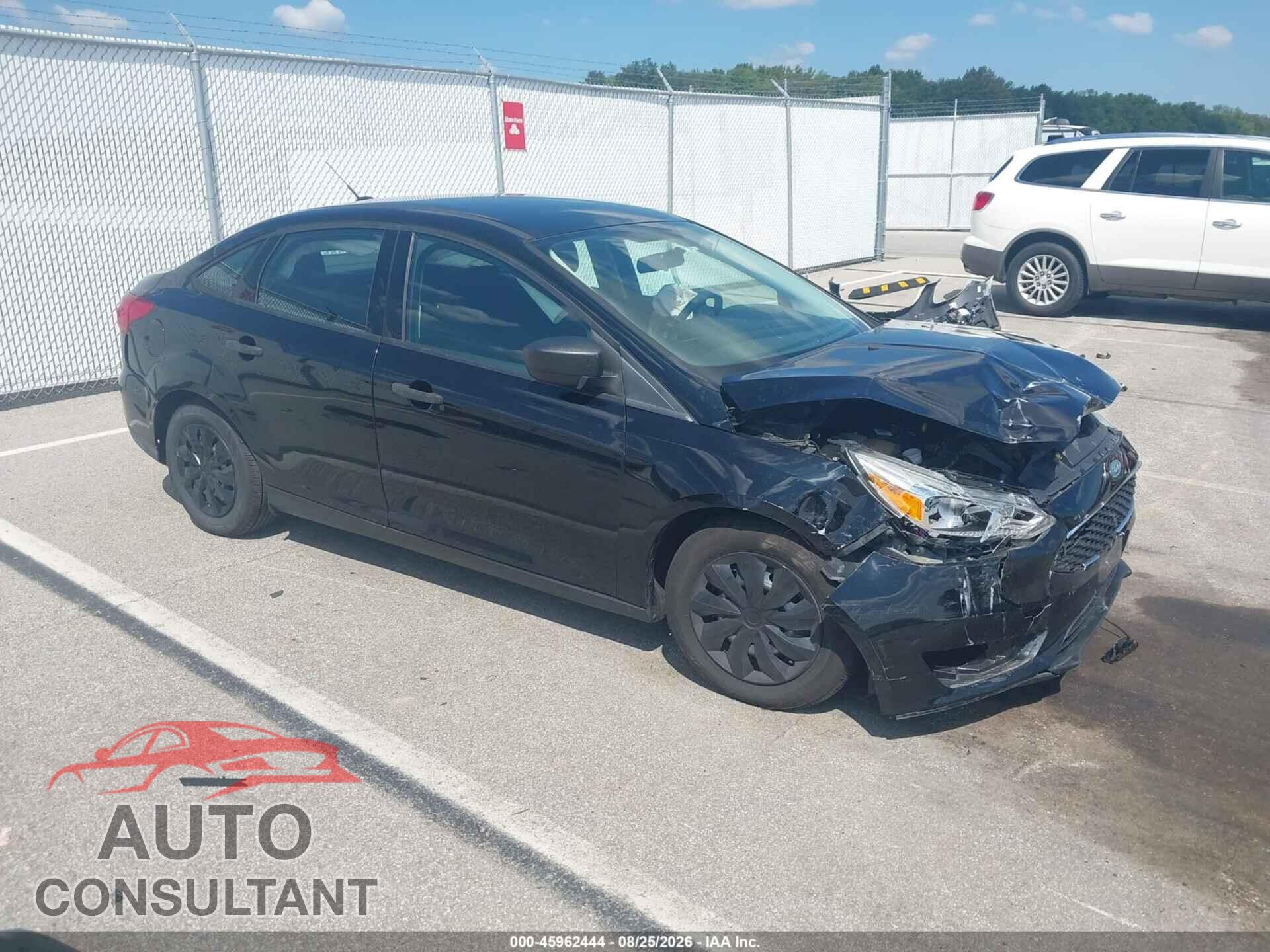 FORD FOCUS 2017 - 1FADP3E29HL257246