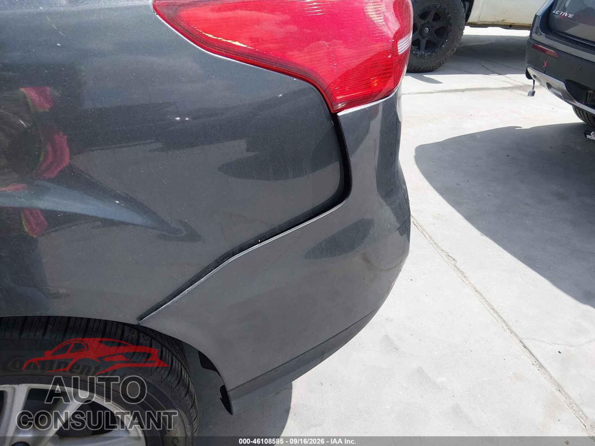 FORD FOCUS 2017 - 1FADP3F21HL229794