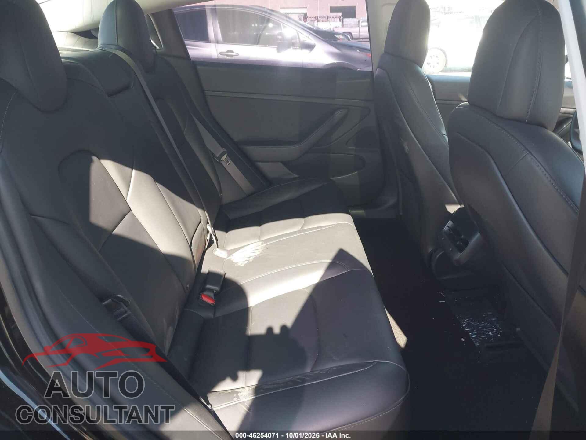 TESLA MODEL 3 2018 - 5YJ3E1EA6JF157055