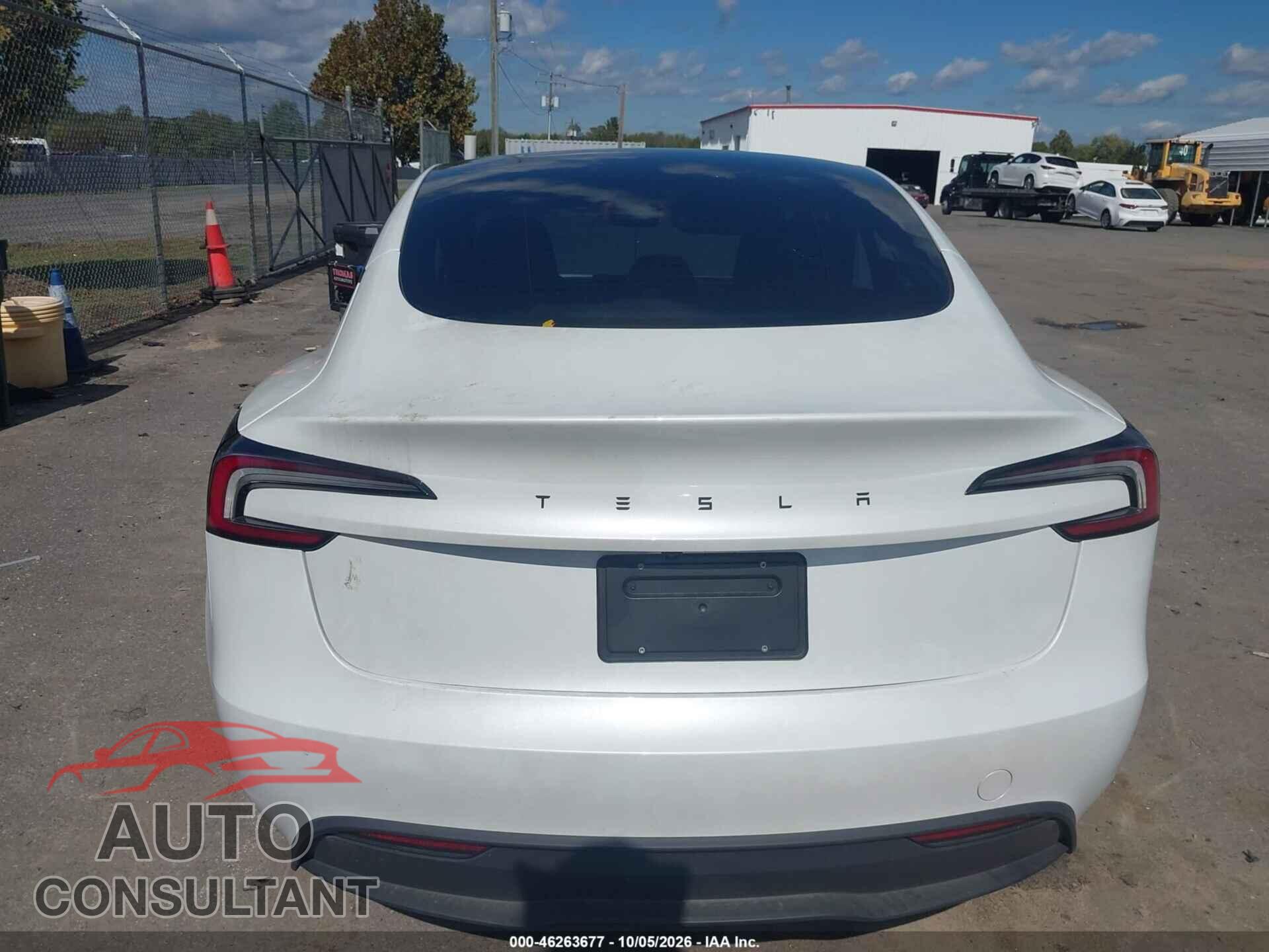 TESLA MODEL 3 2026 - 5YJ3E1EA1TF156706