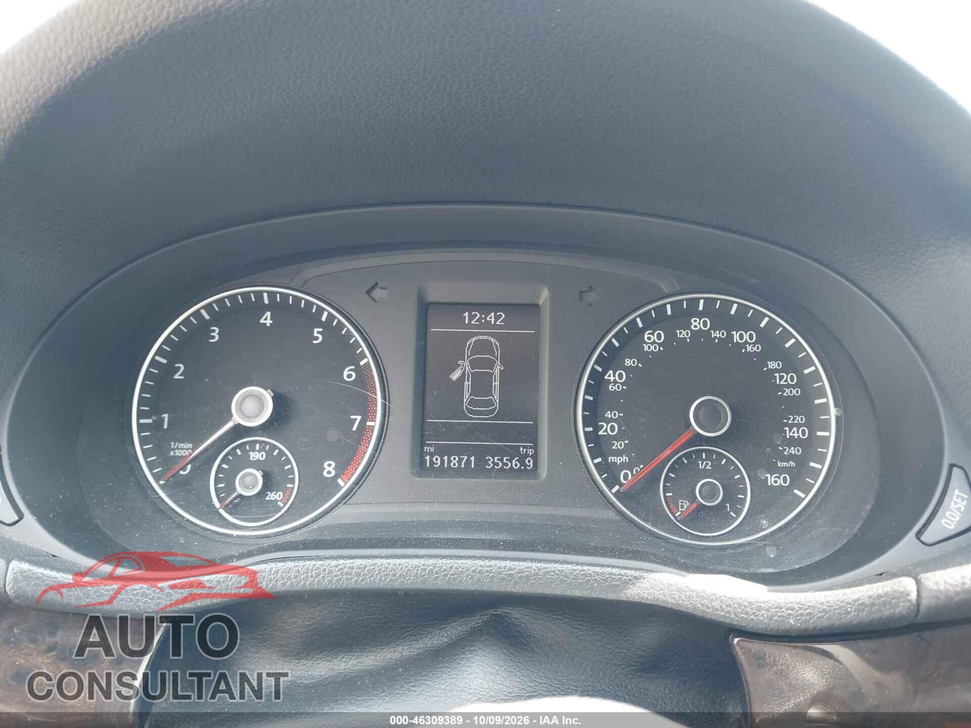 VOLKSWAGEN PASSAT 2014 - 1VWCS7A34EC021381