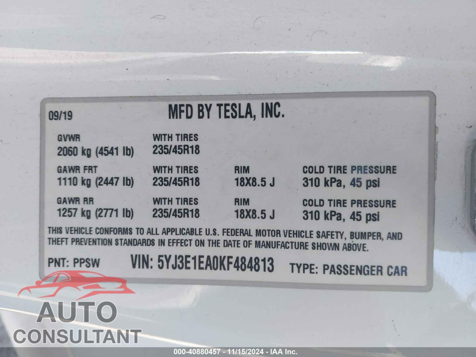 TESLA MODEL 3 2019 - 5YJ3E1EA0KF484813