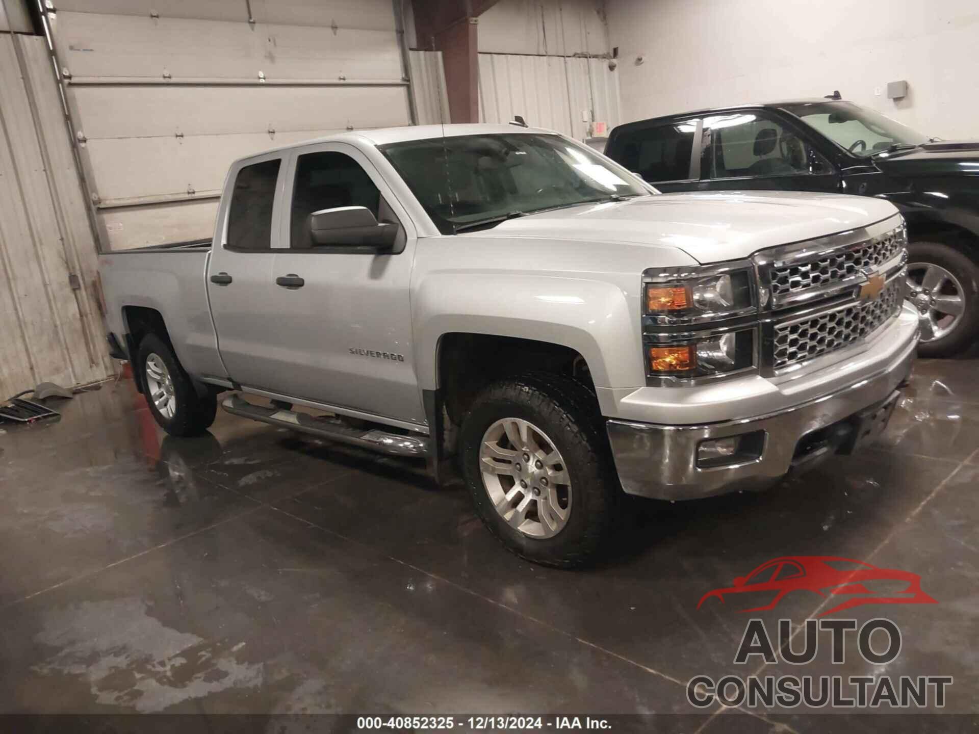 CHEVROLET SILVERADO 1500 2014 - 1GCVKREH2EZ244268