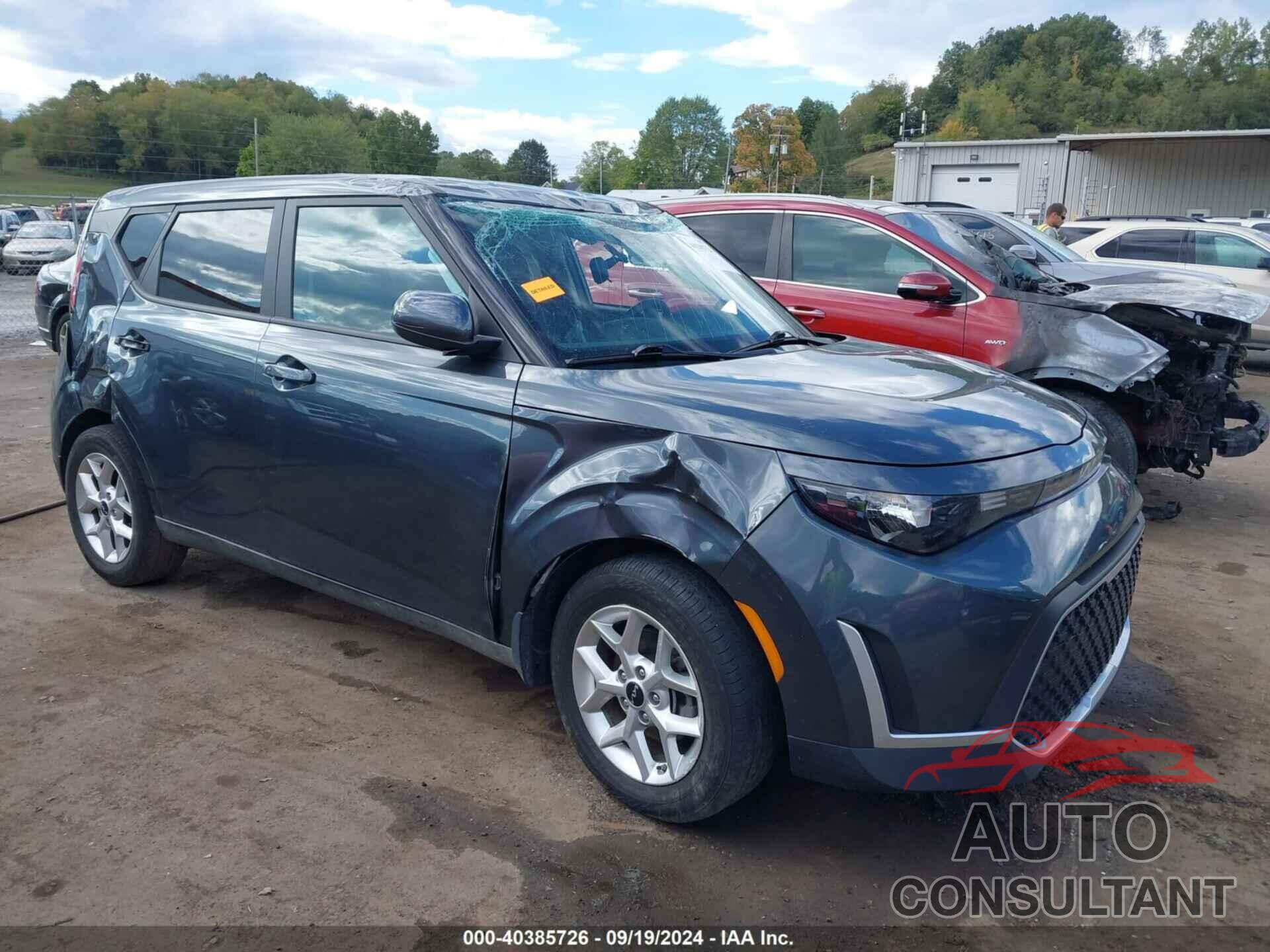 KIA SOUL 2023 - KNDJ23AU8P7213975