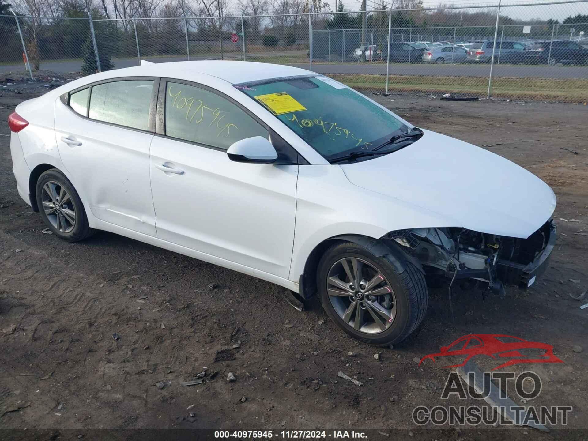HYUNDAI ELANTRA 2018 - 5NPD84LF5JH249366