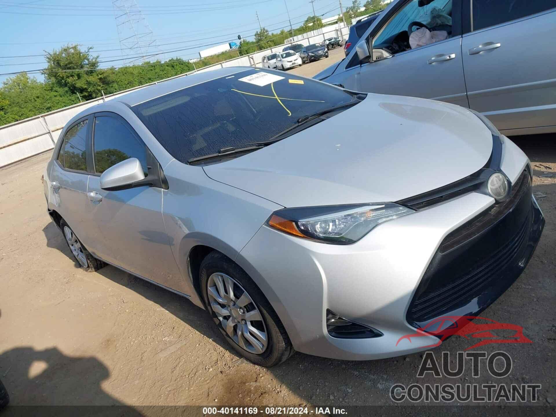 TOYOTA COROLLA 2018 - 2T1BURHE1JC015759