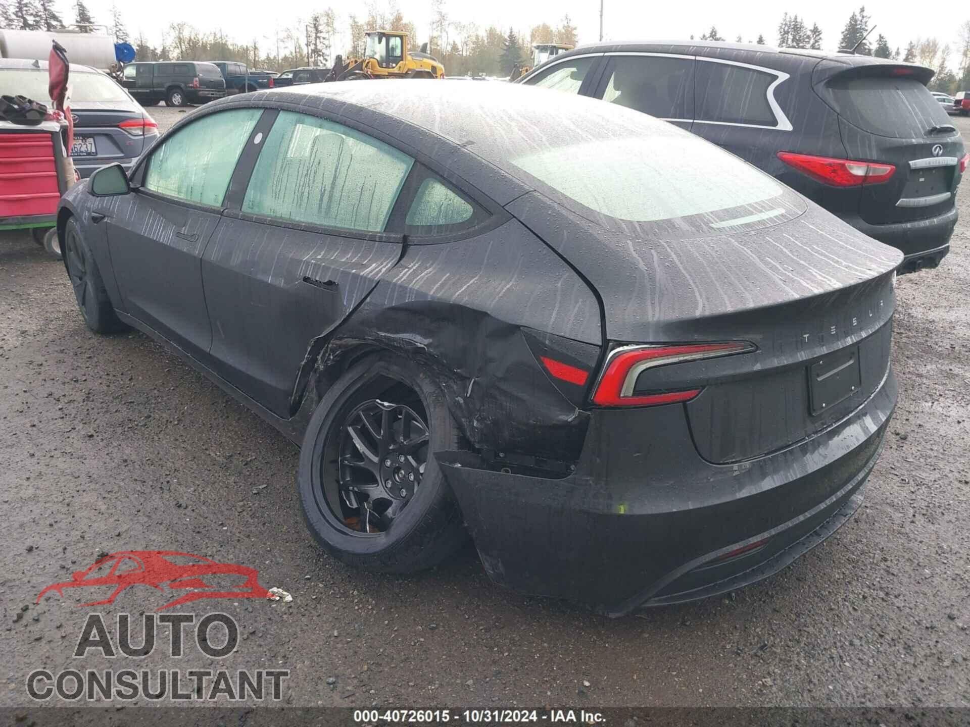 TESLA MODEL 3 2024 - 5YJ3E1EA8RF865982