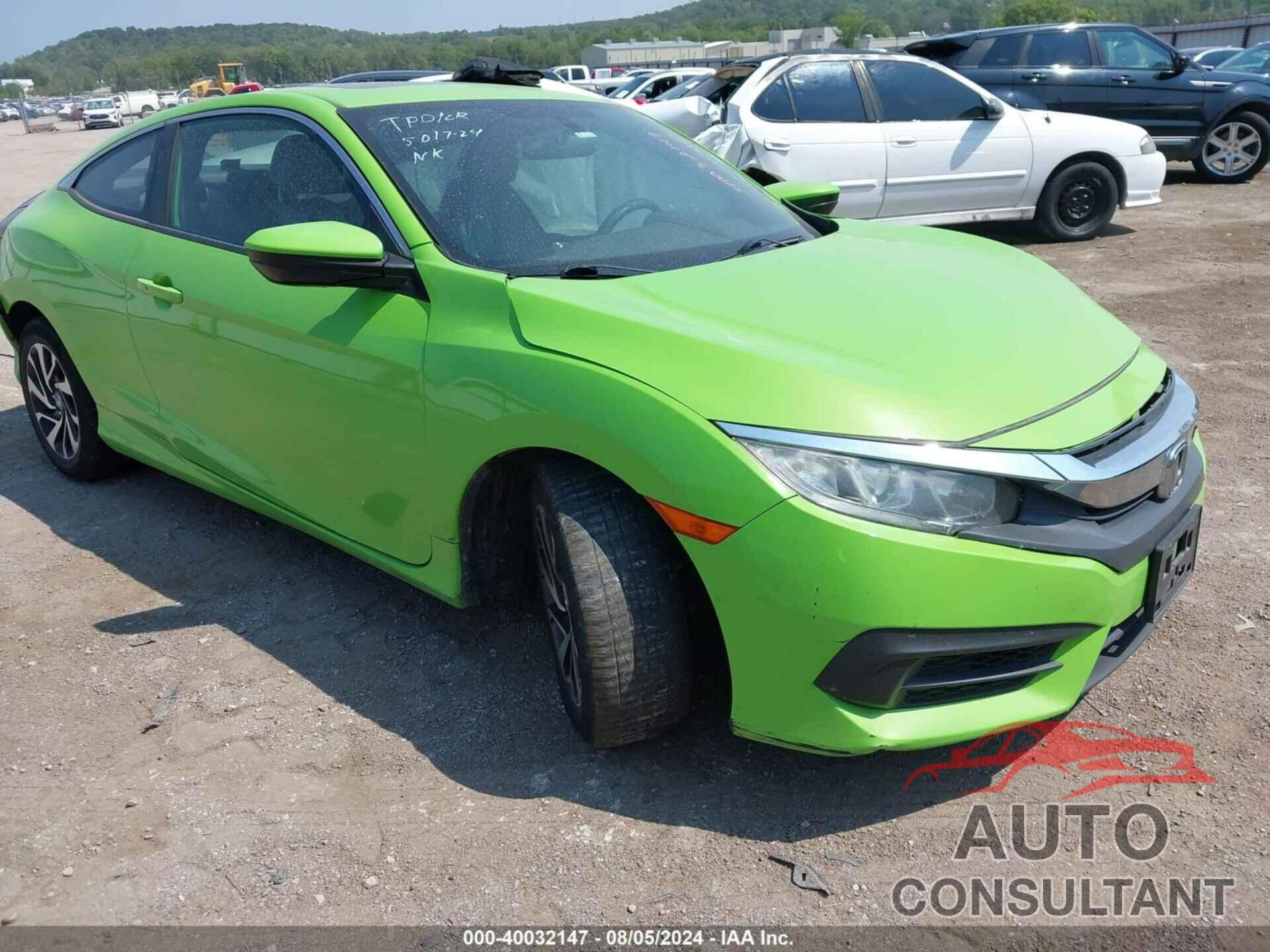 HONDA CIVIC 2018 - 2HGFC4B04JH300094