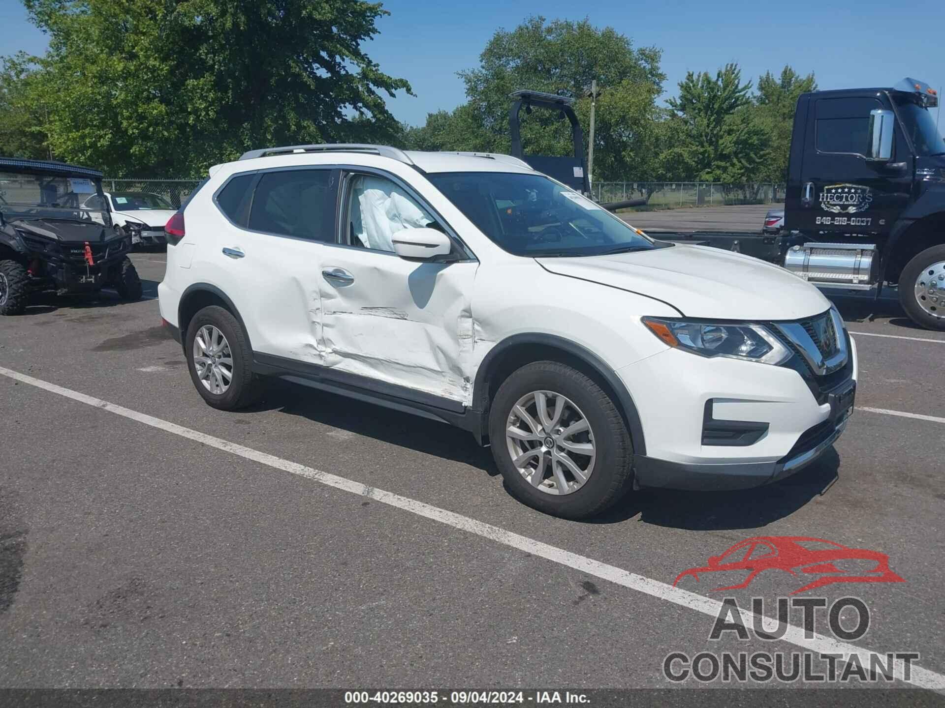 NISSAN ROGUE 2017 - KNMAT2MV7HP594229