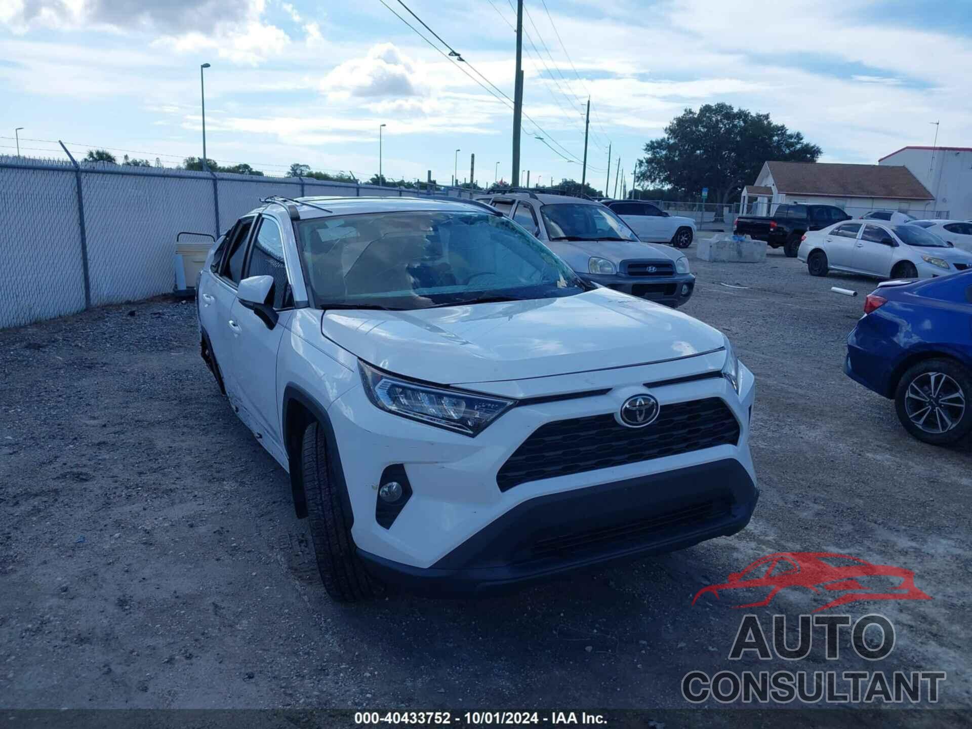 TOYOTA RAV4 2019 - 2T3C1RFV1KW054021