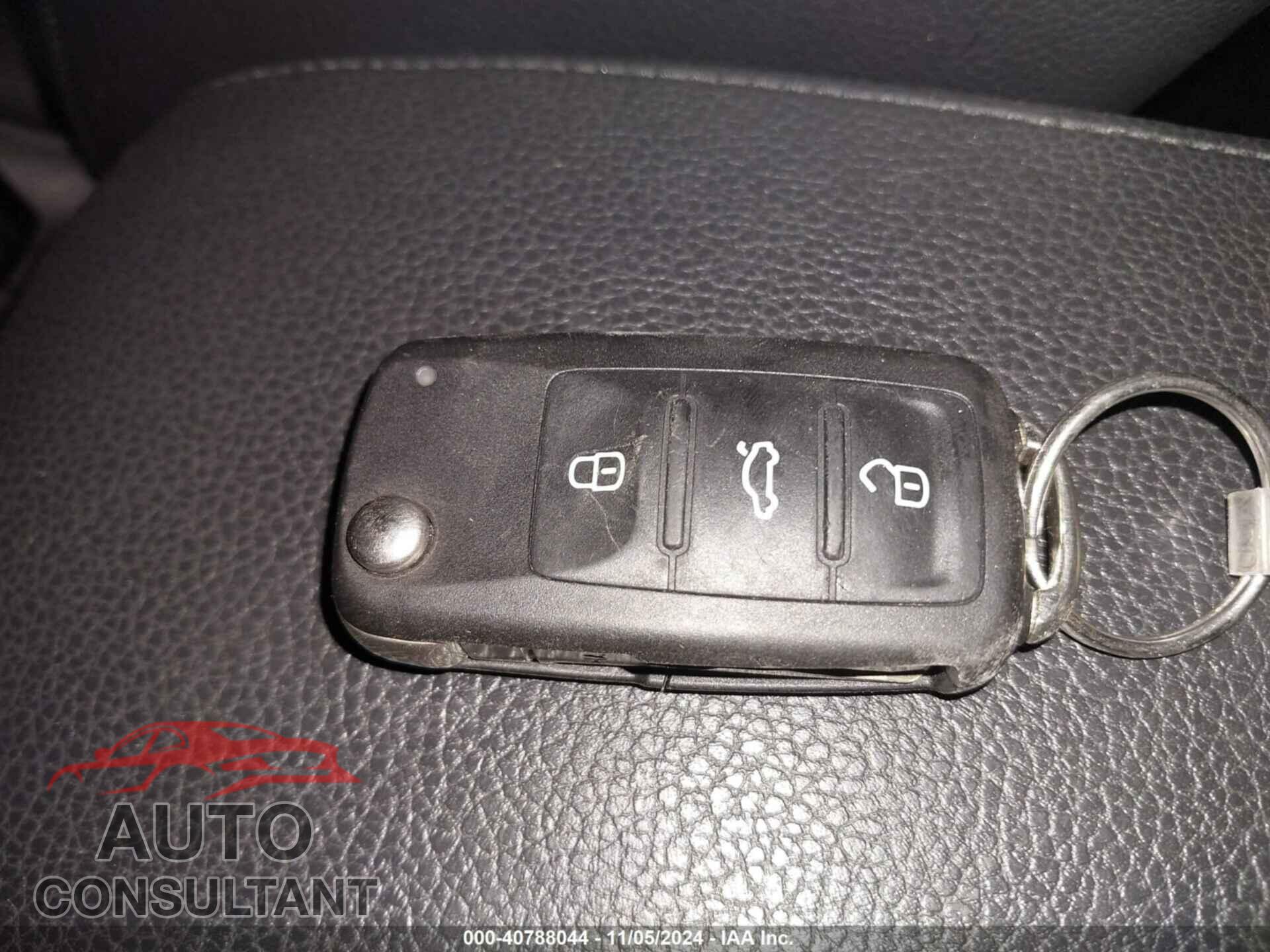 VOLKSWAGEN JETTA 2017 - 3VWB67AJ0HM320903