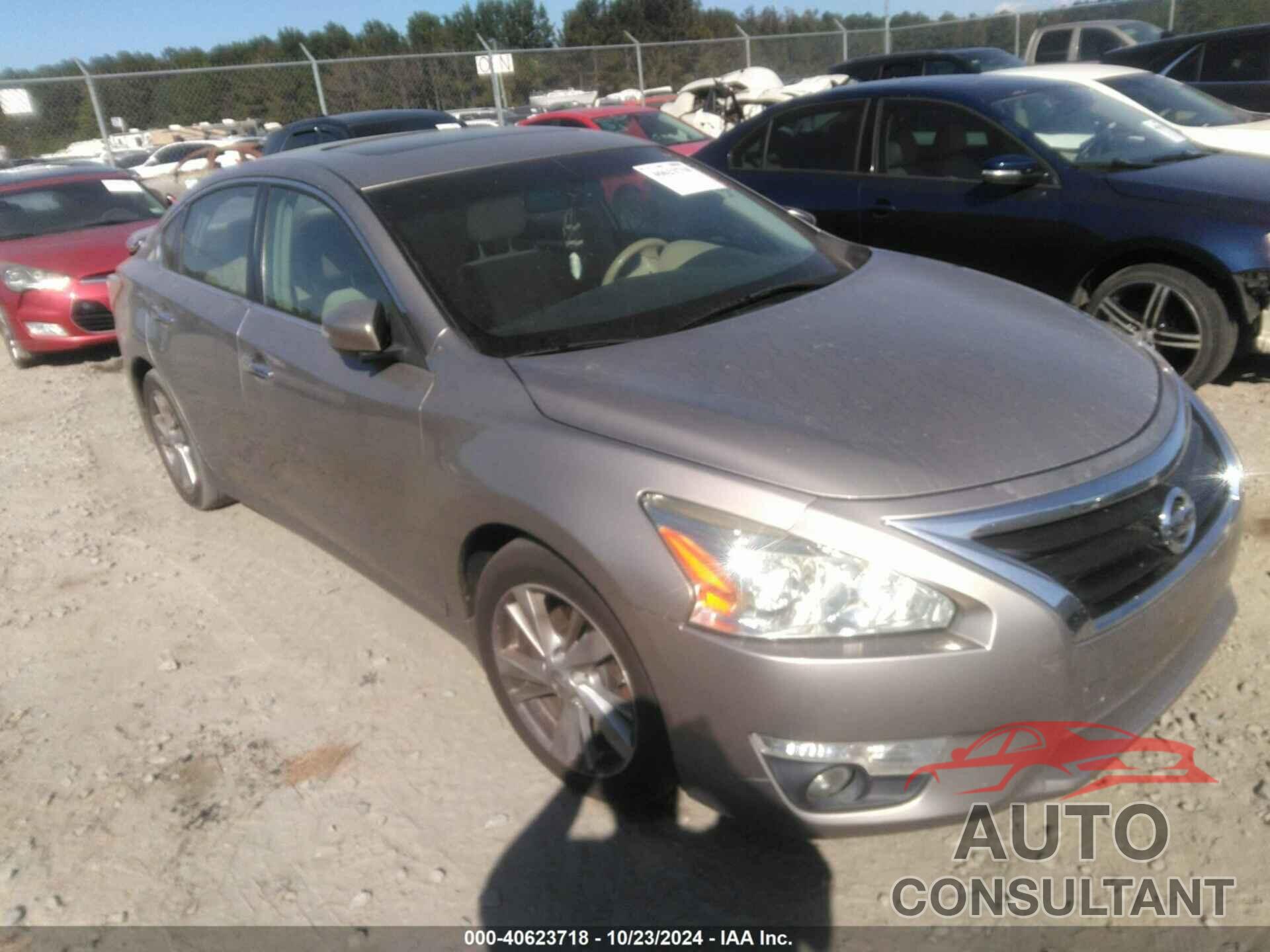 NISSAN ALTIMA 2013 - 1N4AL3AP7DC159889