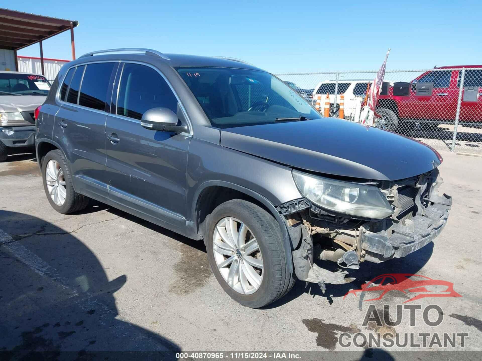 VOLKSWAGEN TIGUAN 2012 - WVGAV7AX5CW005573