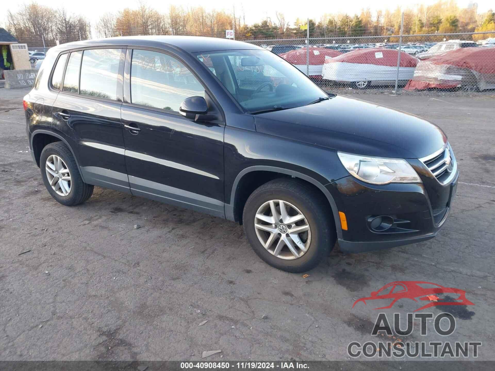 VOLKSWAGEN TIGUAN 2011 - WVGAV7AX2BW526197