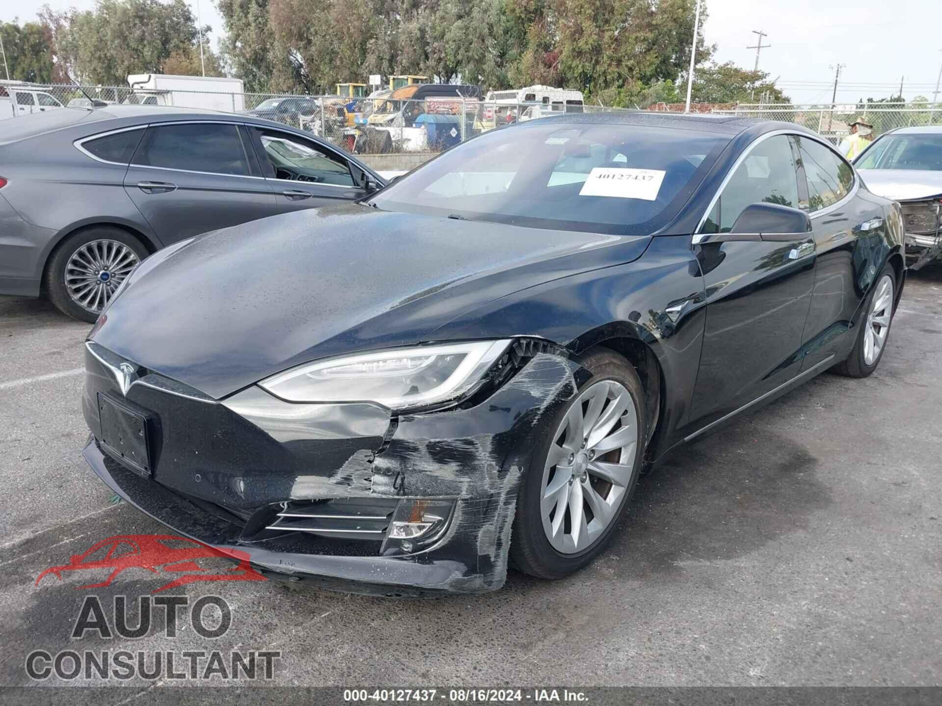 TESLA MODEL S 2018 - 5YJSA1E27JF265345