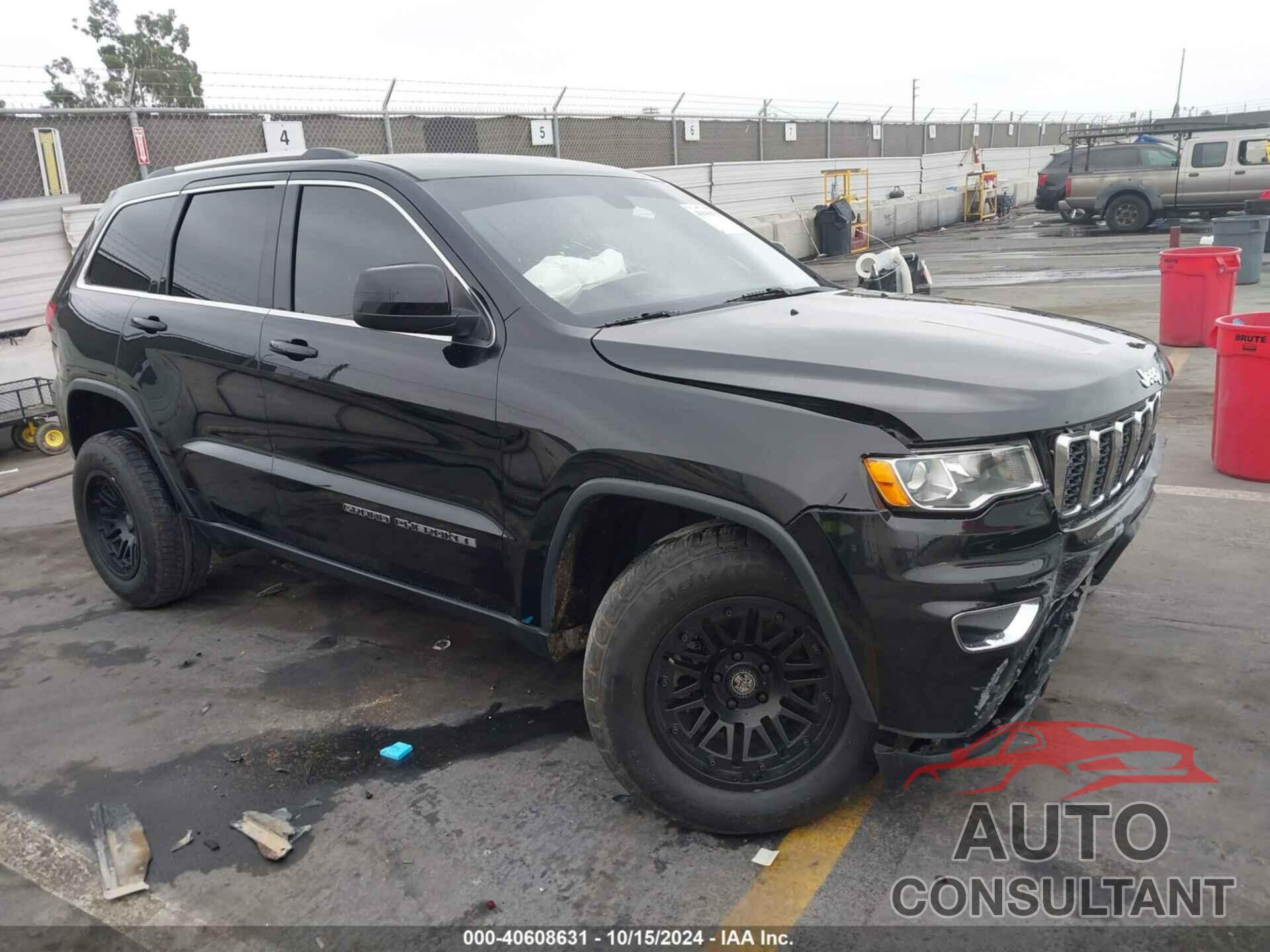 JEEP GRAND CHEROKEE 2017 - 1C4RJEAG5HC846521