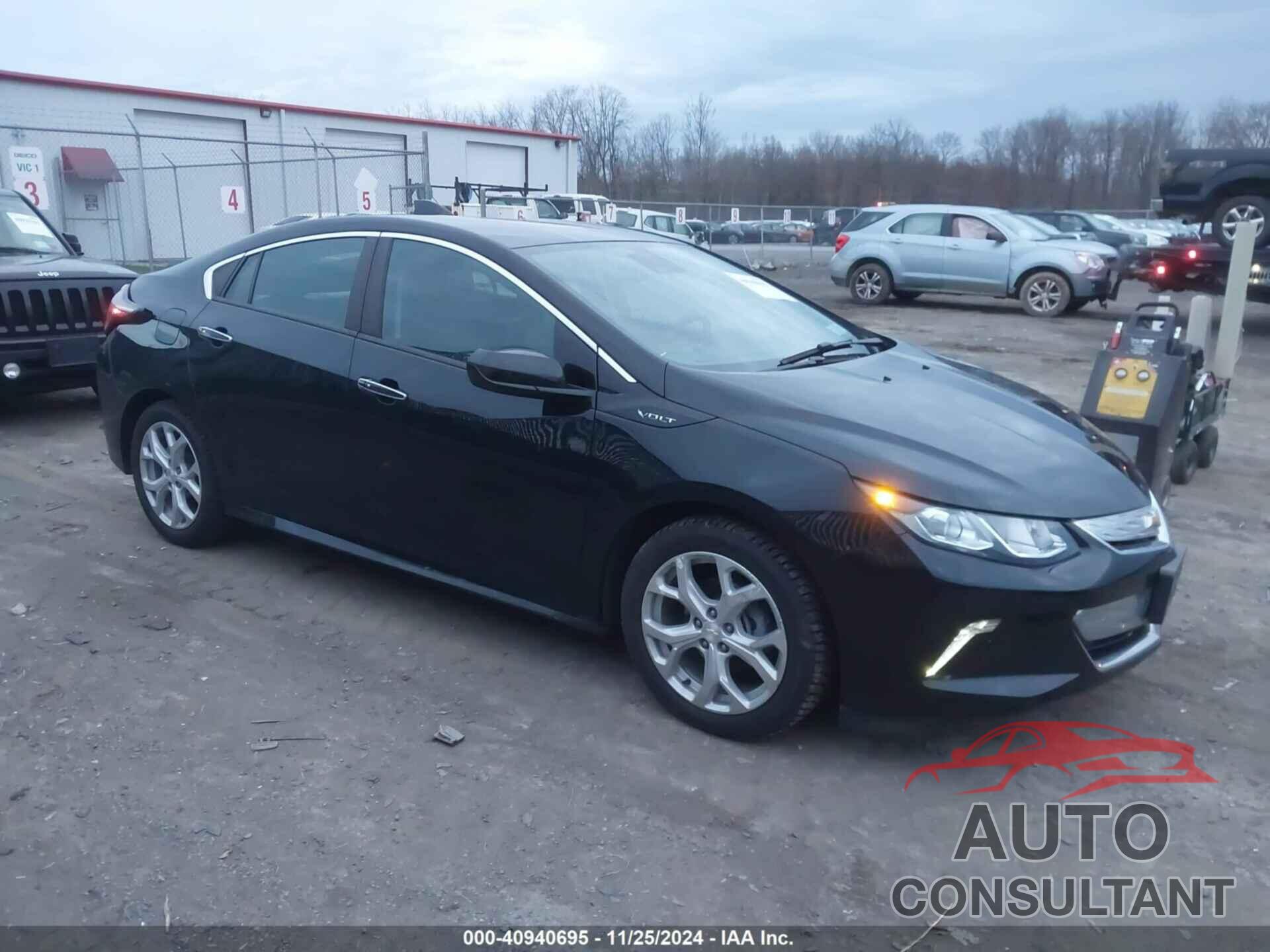 CHEVROLET VOLT 2018 - 1G1RD6S57JU107153