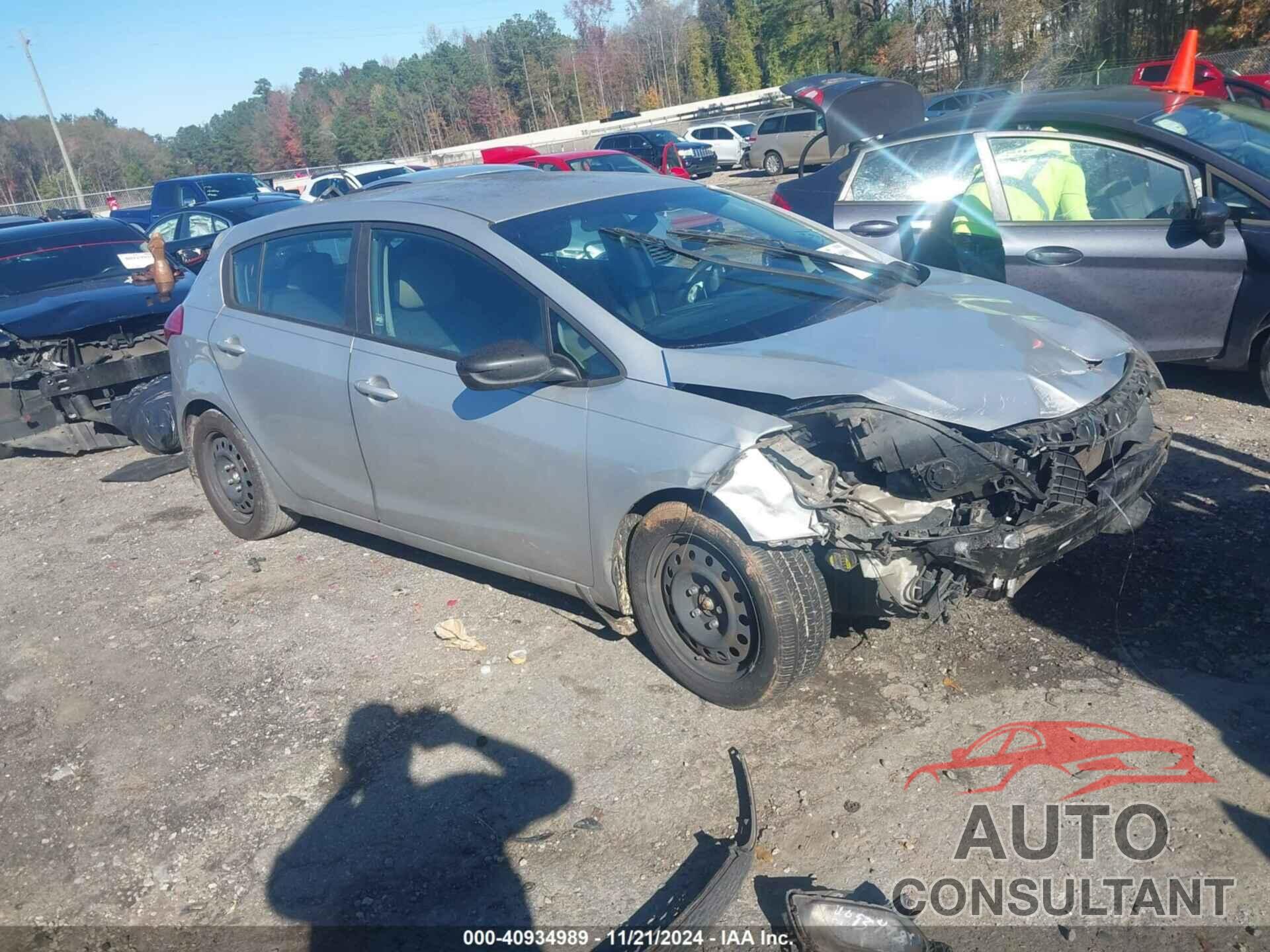 KIA FORTE 2016 - KNAFK5A82G5638766