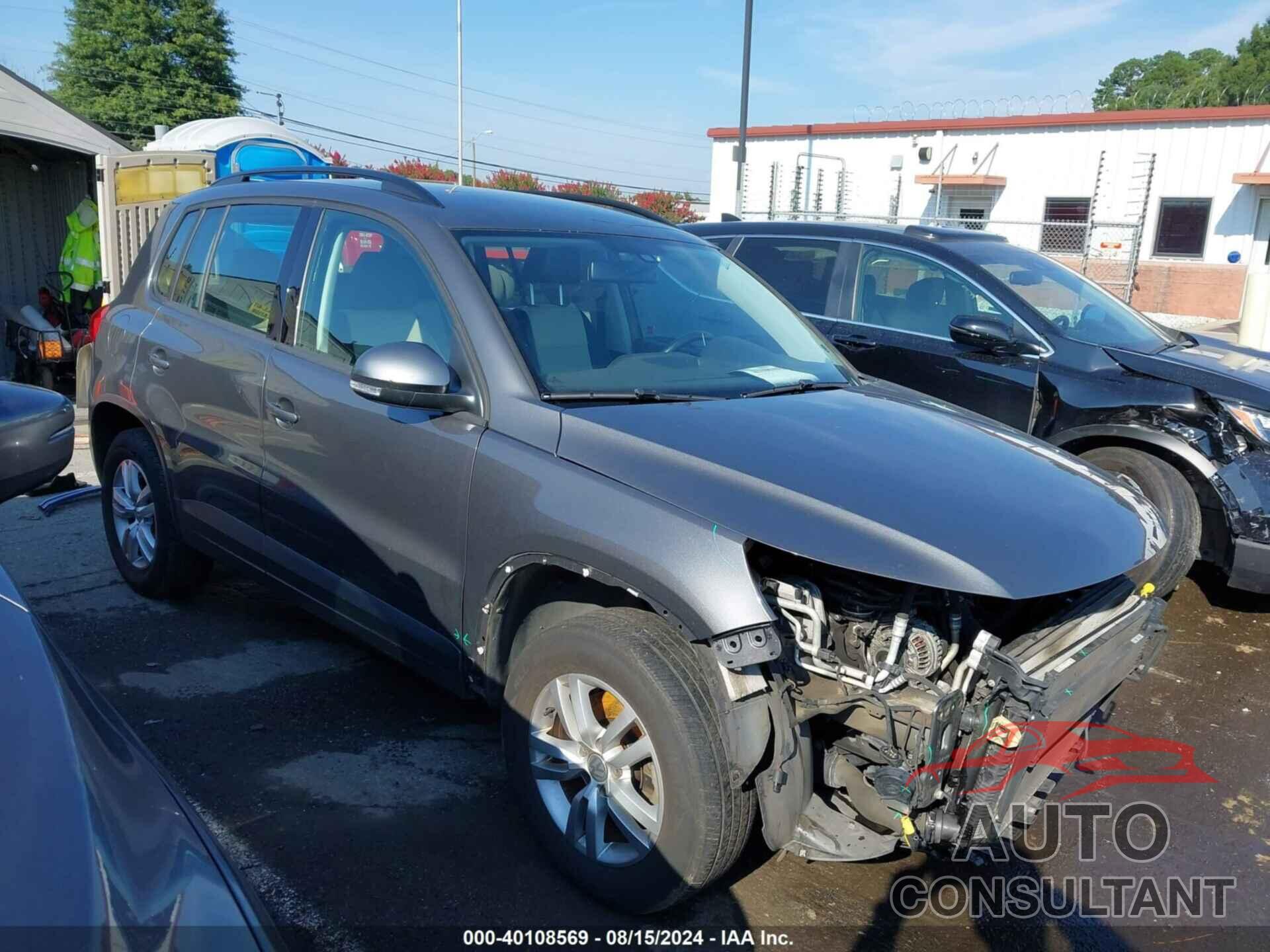 VOLKSWAGEN TIGUAN 2016 - WVGAV7AX2GW595253