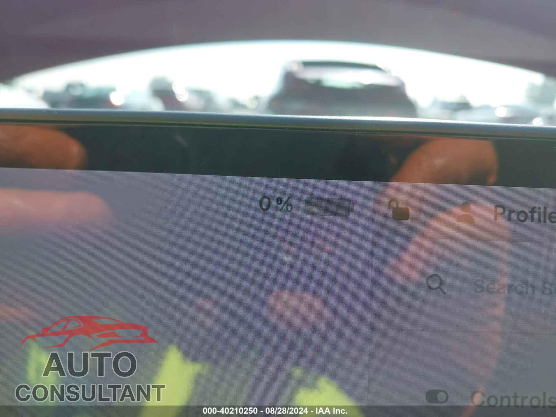 TESLA MODEL 3 2018 - 5YJ3E1EA1JF019312