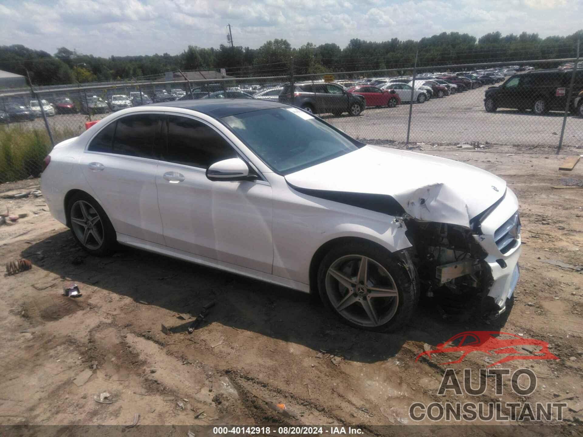 MERCEDES-BENZ C 300 2018 - 55SWF4KB7JU279415