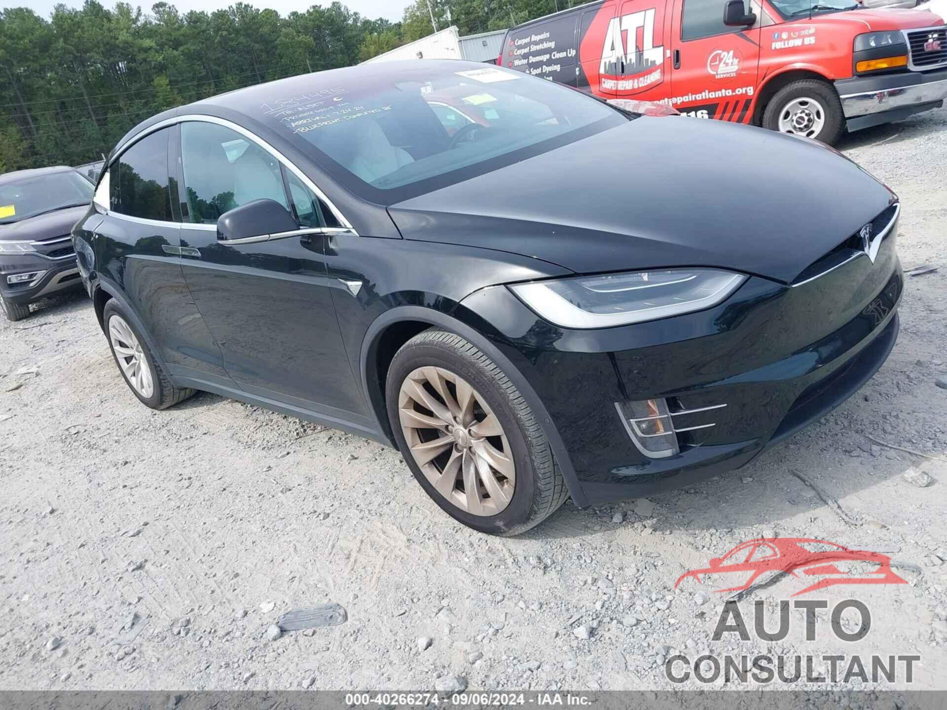 TESLA MODEL X 2019 - 5YJXCAE22KF184495