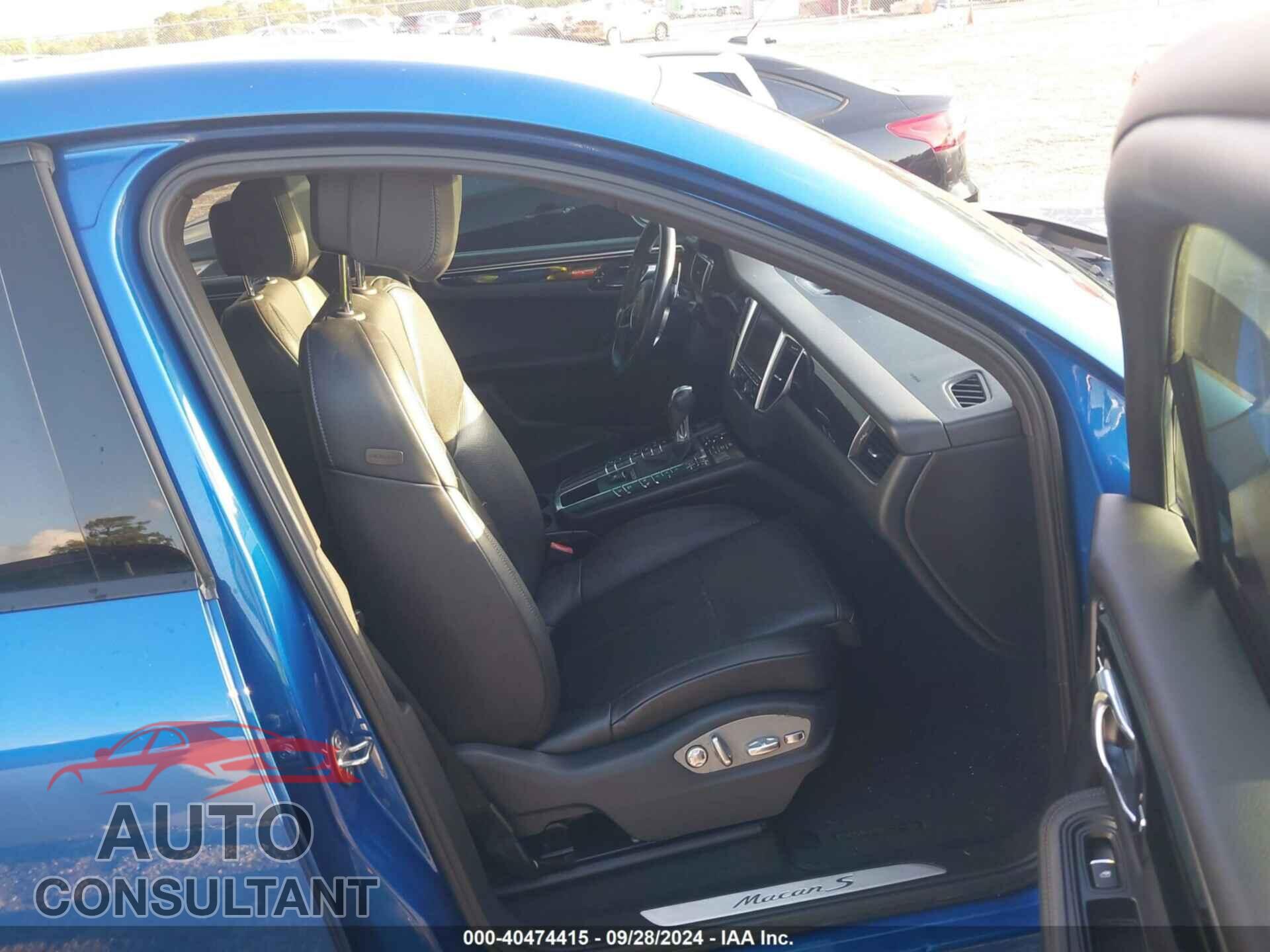 PORSCHE MACAN 2016 - WP1AB2A58GLB51986