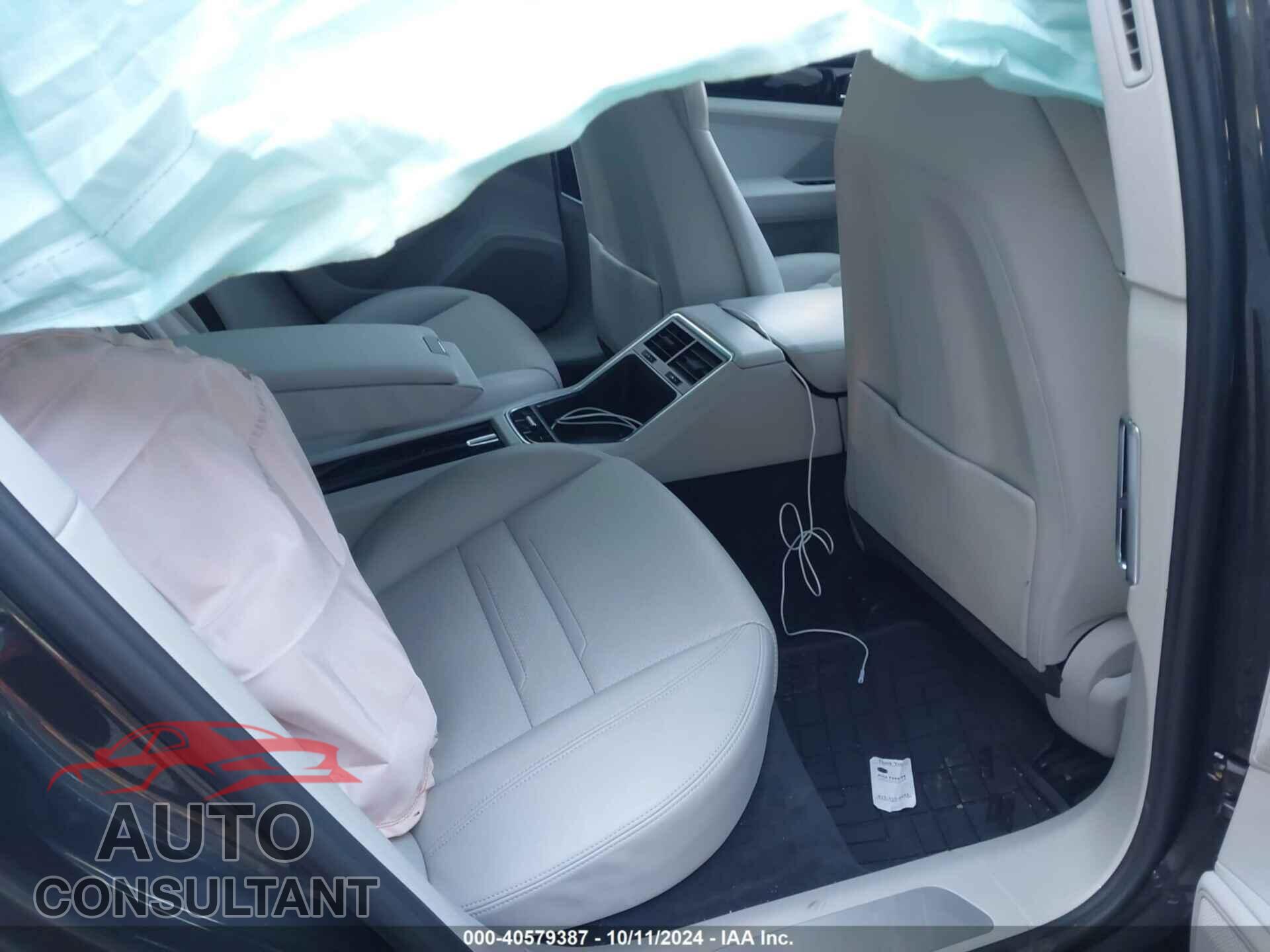 PORSCHE PANAMERA 2019 - WP0AA2A74KL101794