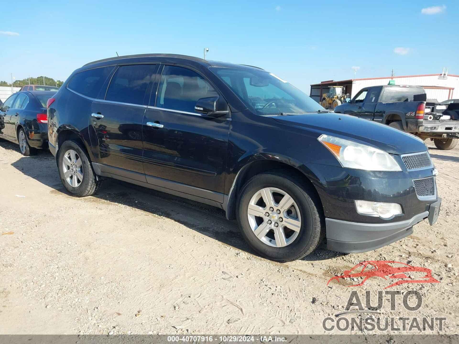 CHEVROLET TRAVERSE 2011 - 1GNKRGED3BJ283453