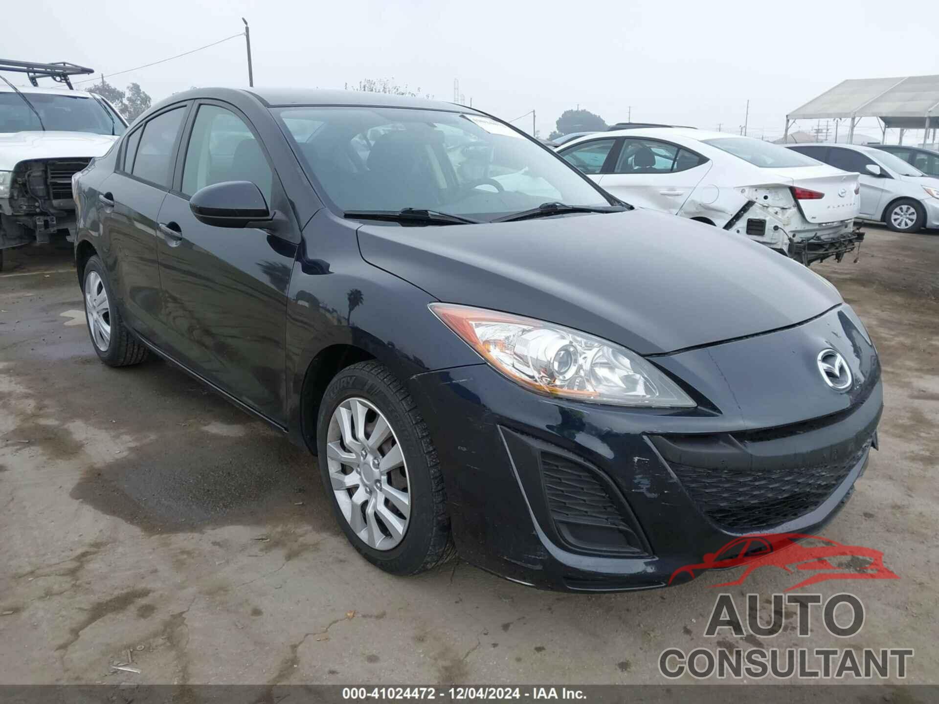 MAZDA MAZDA3 2011 - JM1BL1UF9B1385558