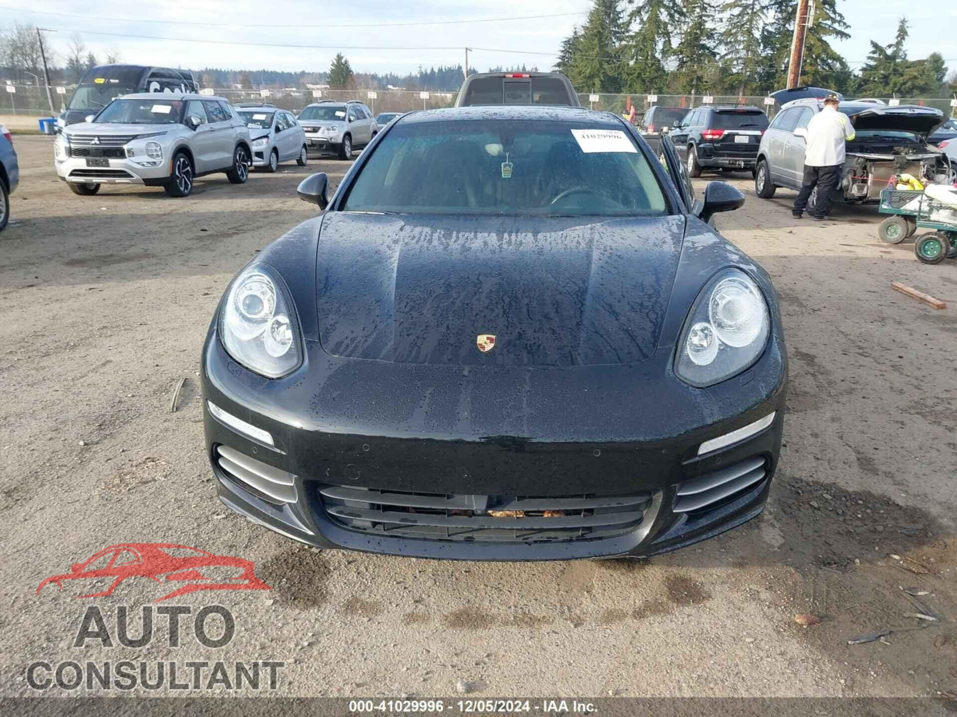 PORSCHE PANAMERA 2014 - WP0AA2A78EL008040