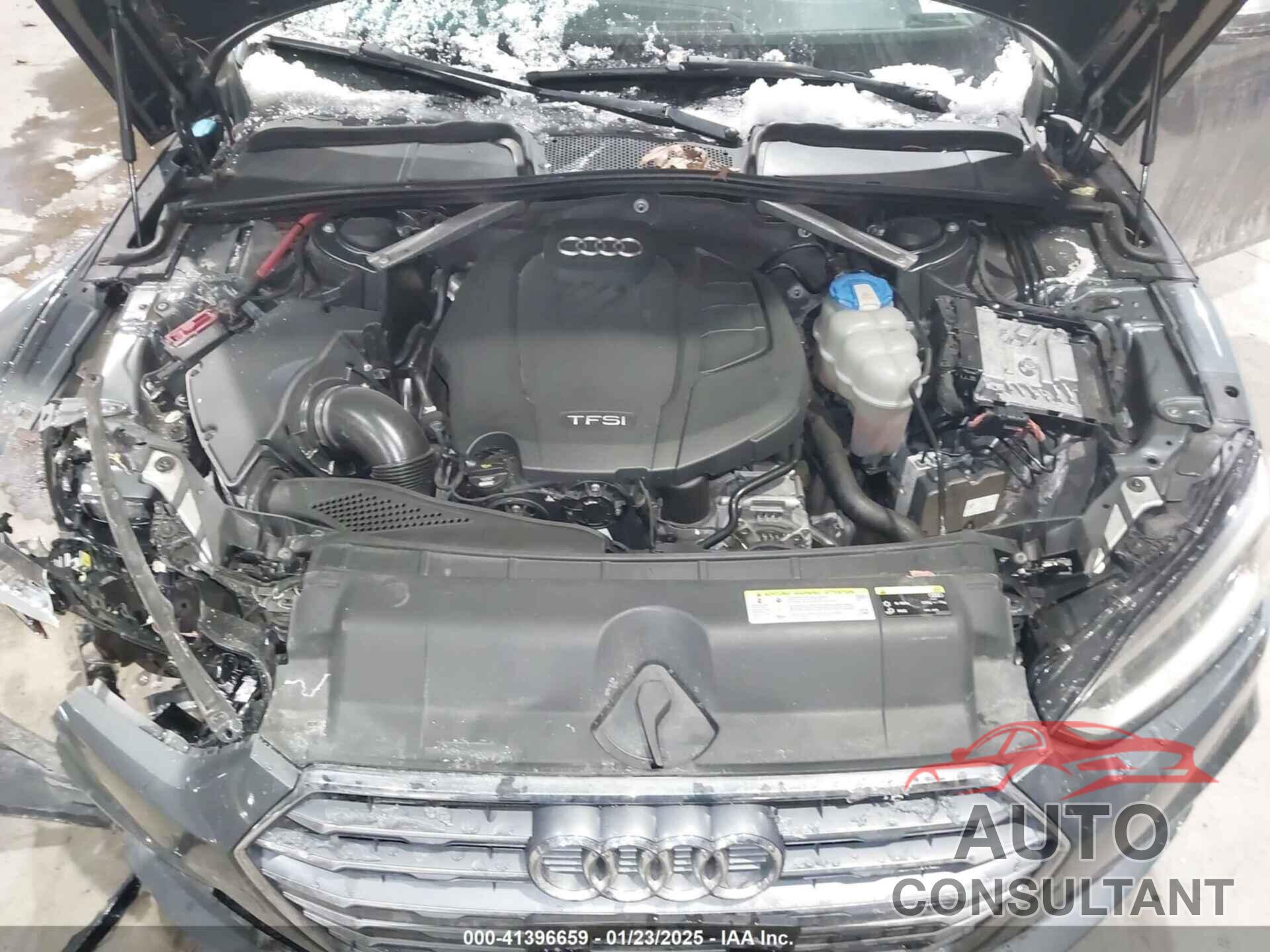AUDI A5 2018 - WAUTNAF50JA011354