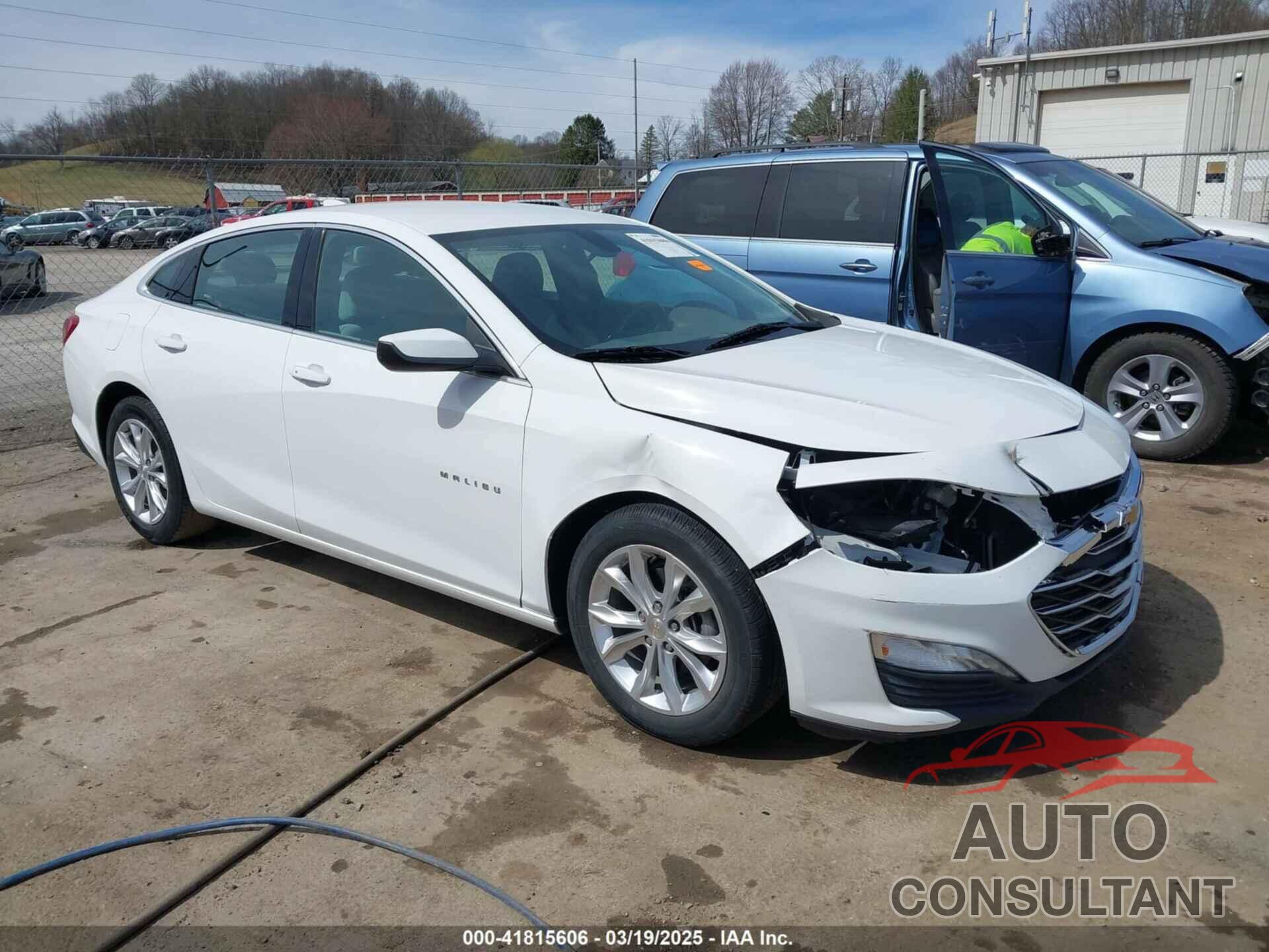 CHEVROLET MALIBU 2020 - 1G1ZD5ST7LF069410
