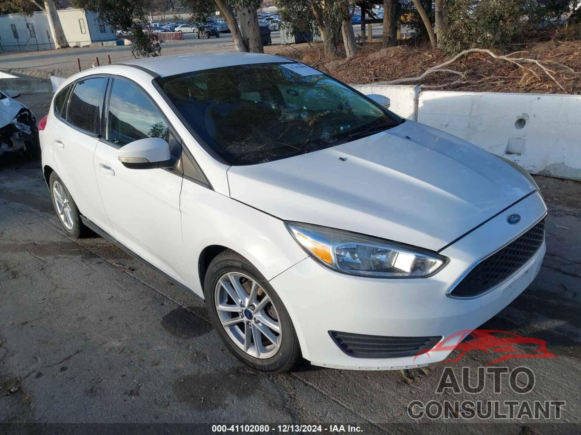 FORD FOCUS 2017 - 1FADP3K2XHL231517