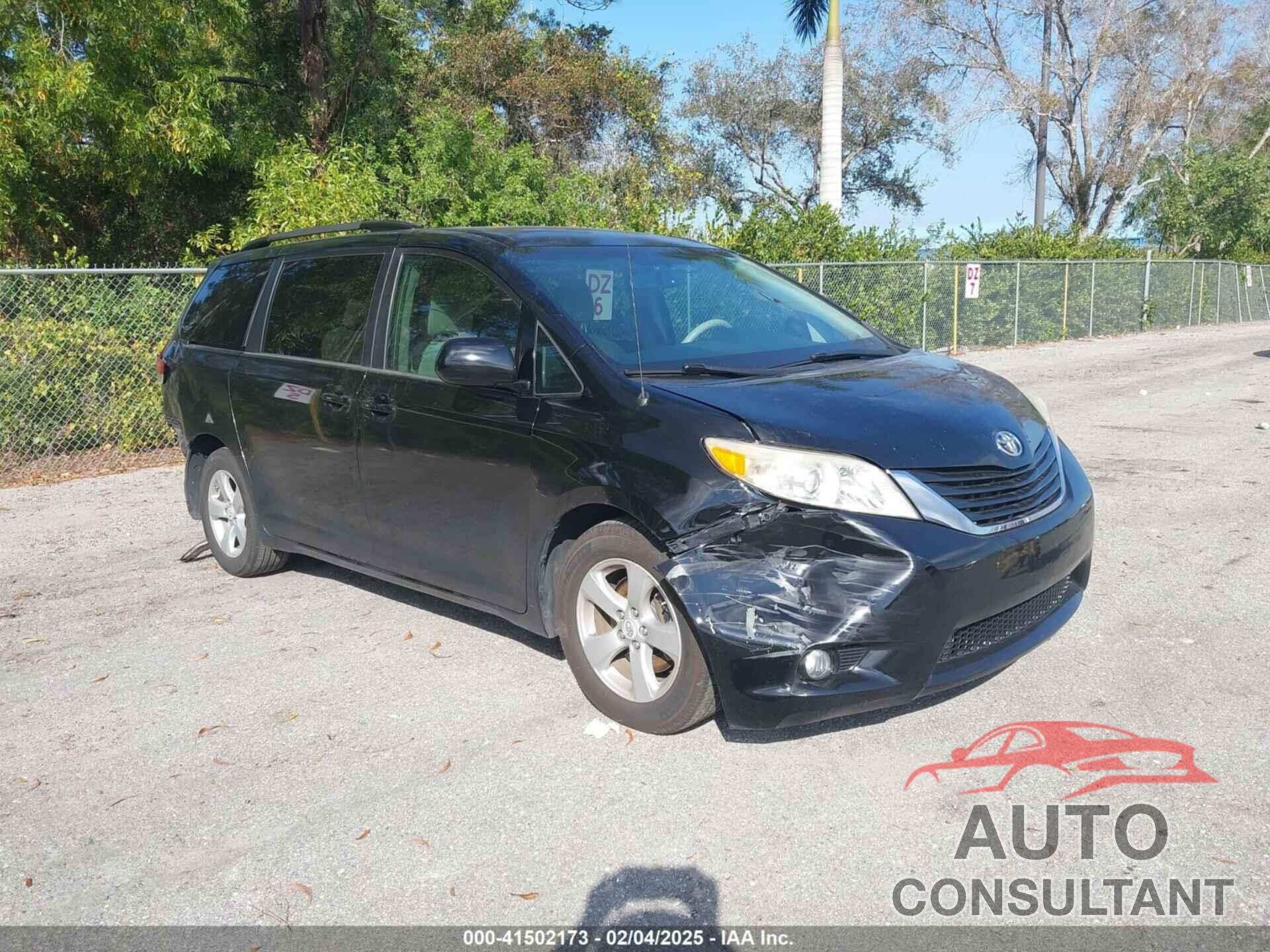 TOYOTA SIENNA 2013 - 5TDKK3DC6DS317941