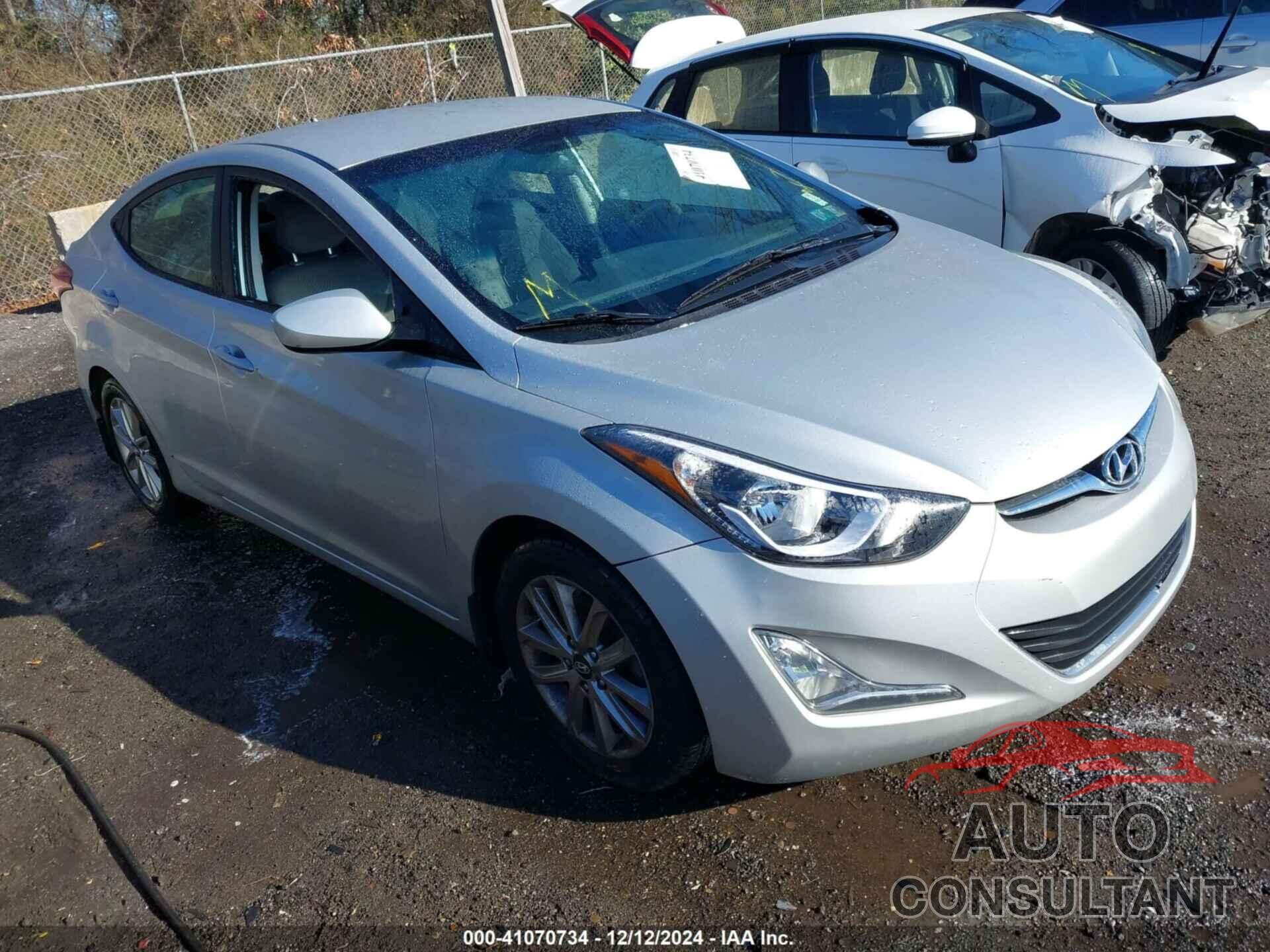 HYUNDAI ELANTRA 2016 - 5NPDH4AE7GH659640