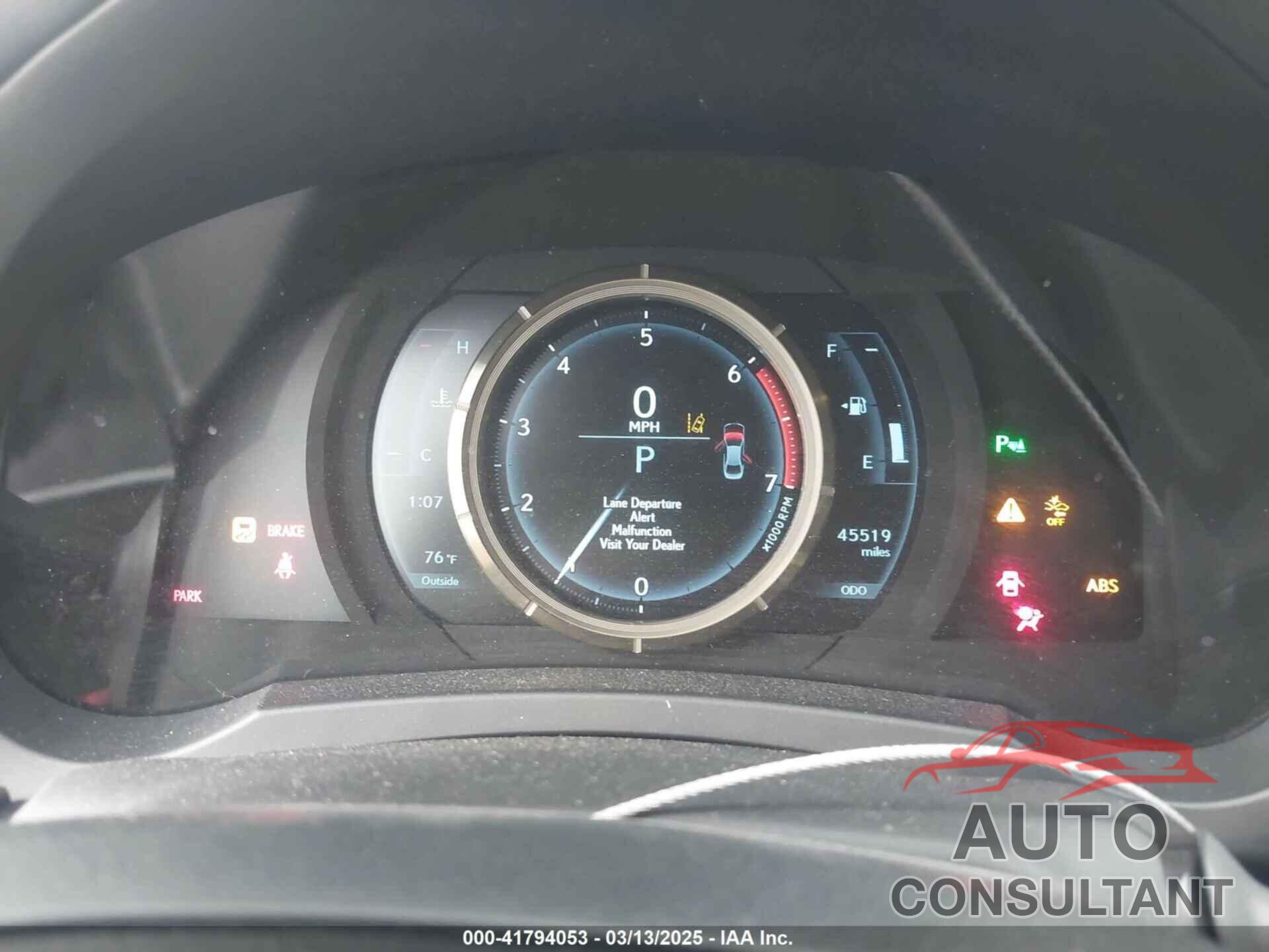 LEXUS IS 2019 - JTHBA1D28K5095306