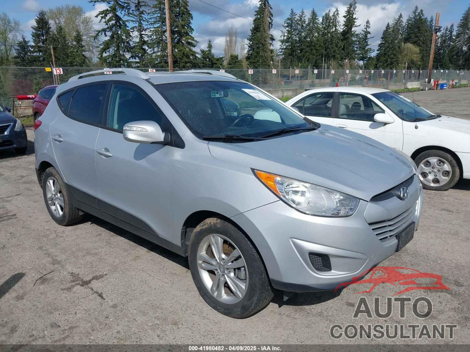 HYUNDAI TUCSON 2012 - KM8JU3AC7CU358739