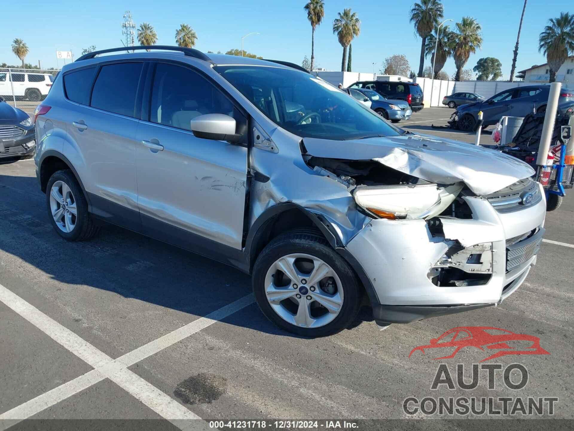 FORD ESCAPE 2015 - 1FMCU0GX9FUC14132