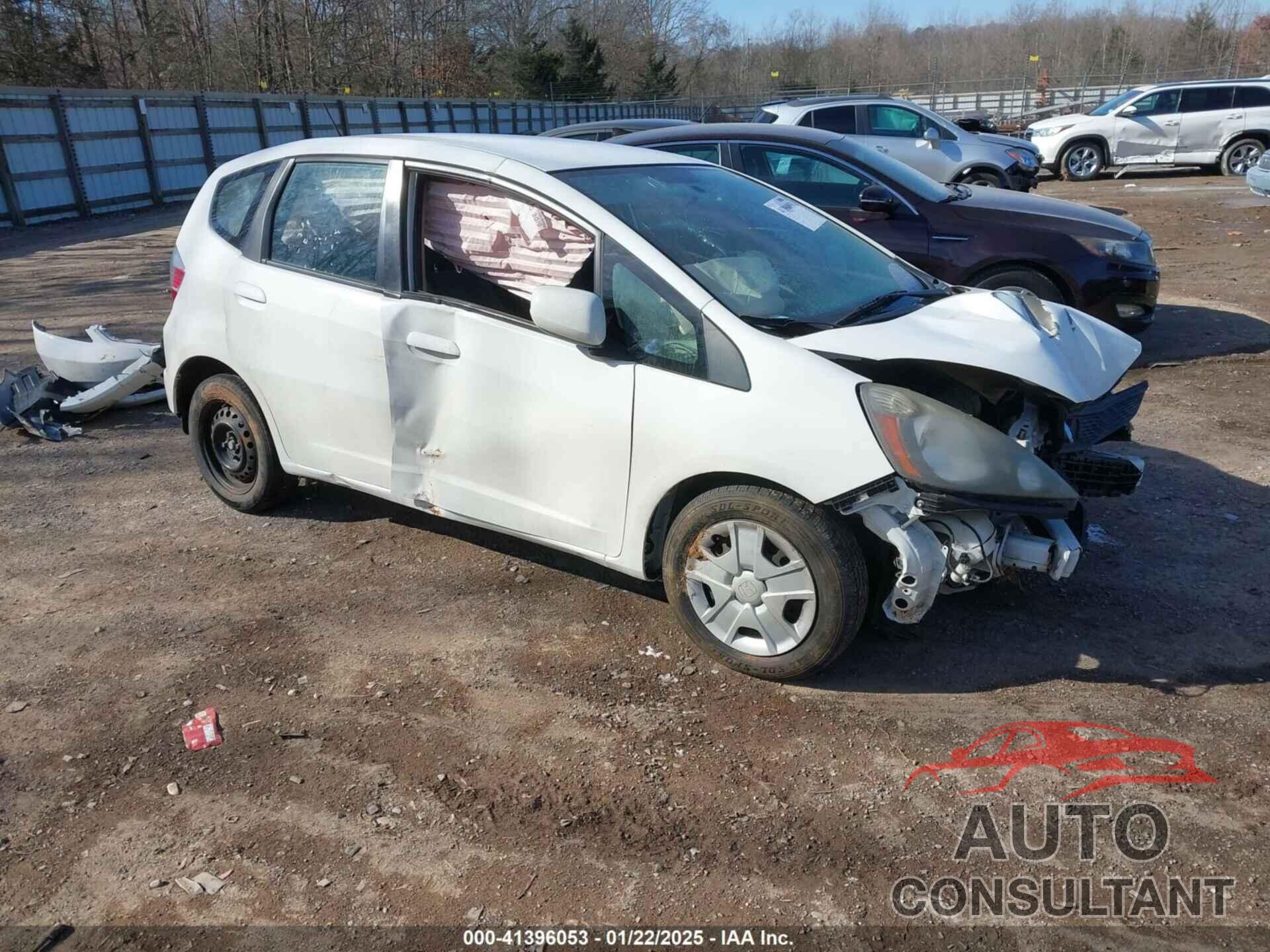 HONDA FIT 2013 - JHMGE8H30DC023018