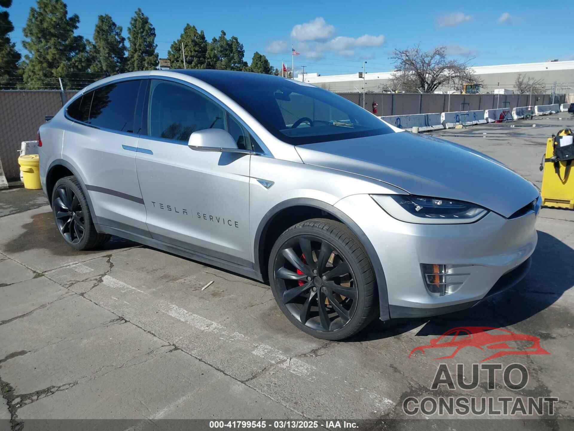 TESLA MODEL X 2016 - 5YJXCBE41GF001294