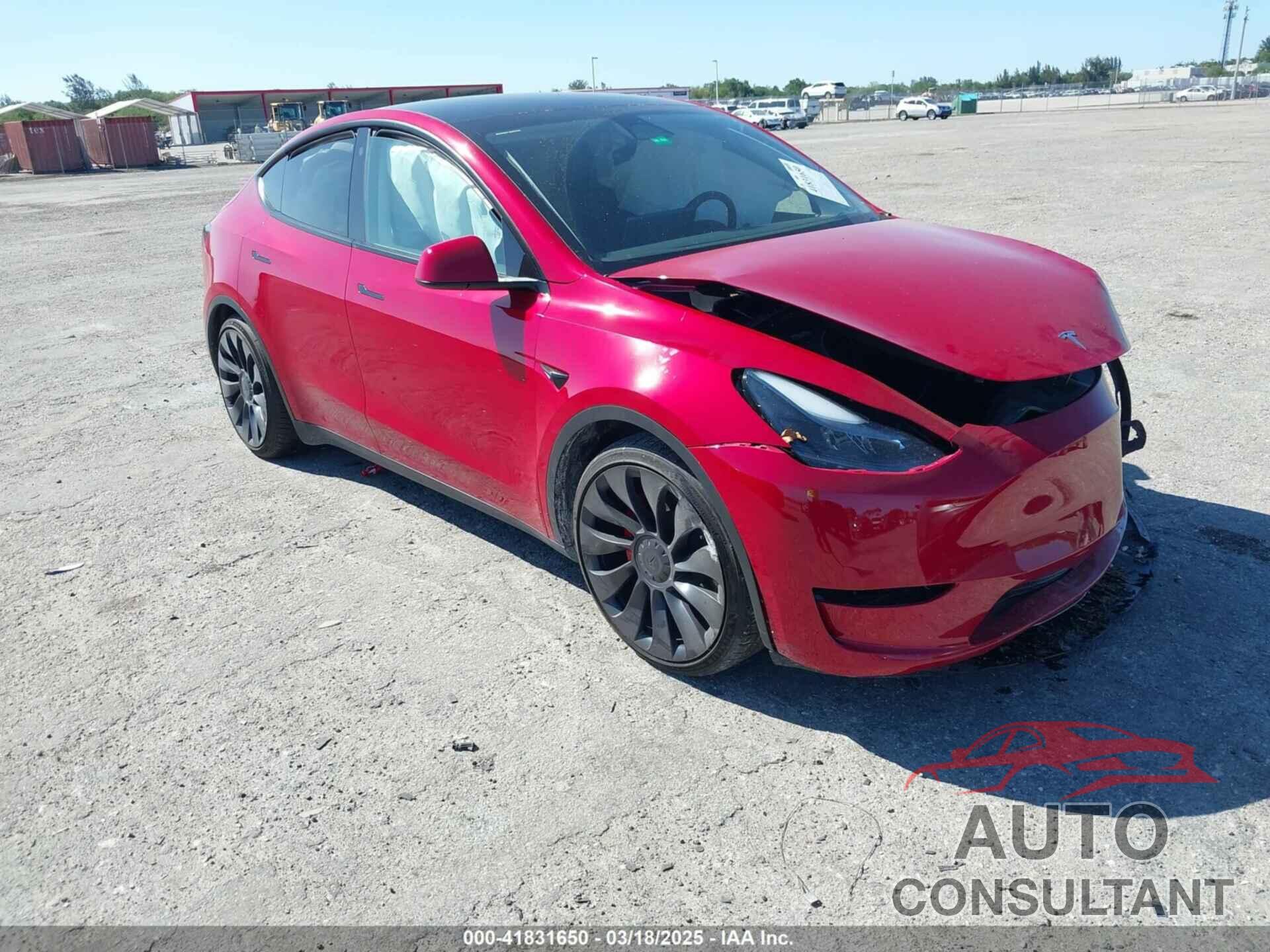 TESLA MODEL Y 2023 - 7SAYGDEF9PF668137
