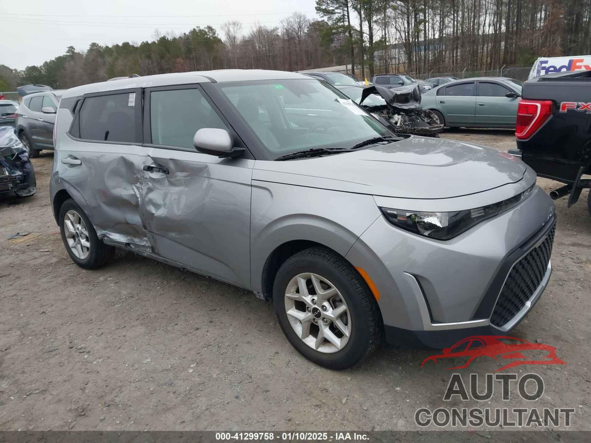 KIA SOUL 2023 - KNDJ23AU1P7896246