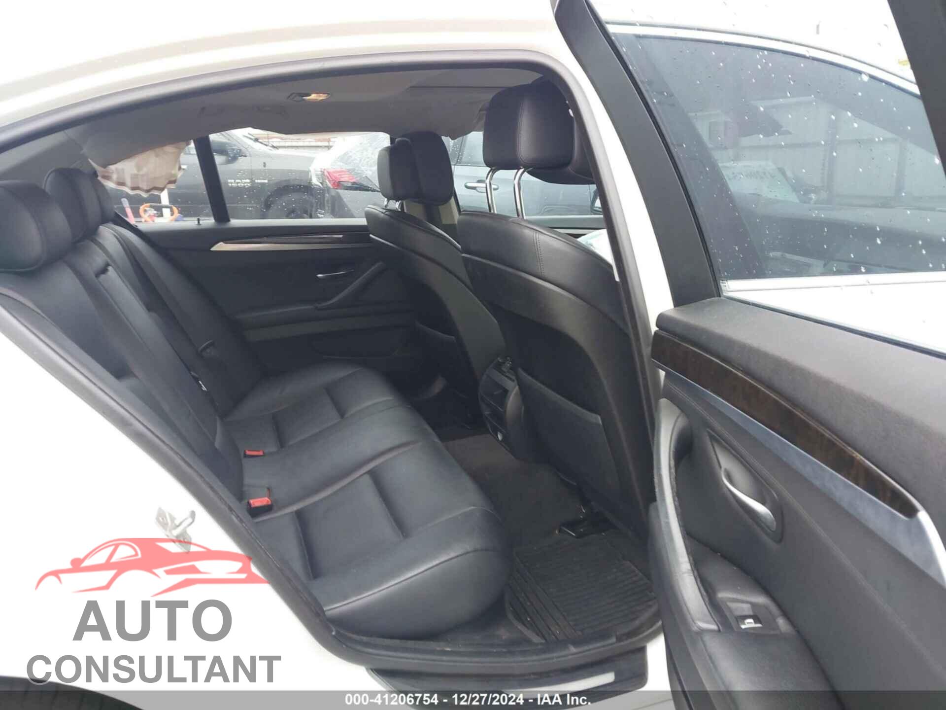 BMW 528I 2012 - WBAXH5C59CDW03759