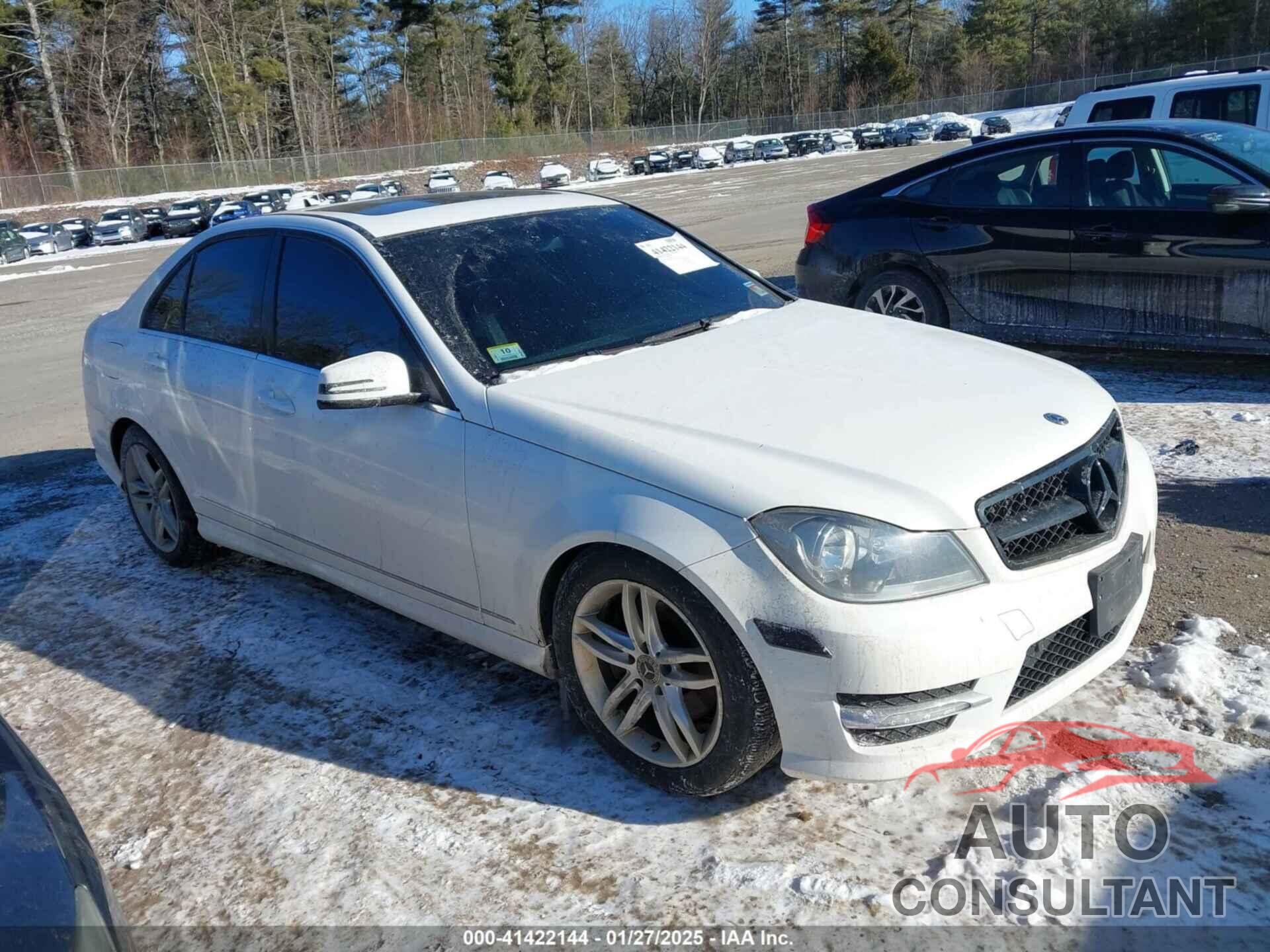 MERCEDES-BENZ C 300 2013 - WDDGF8AB4DR264907